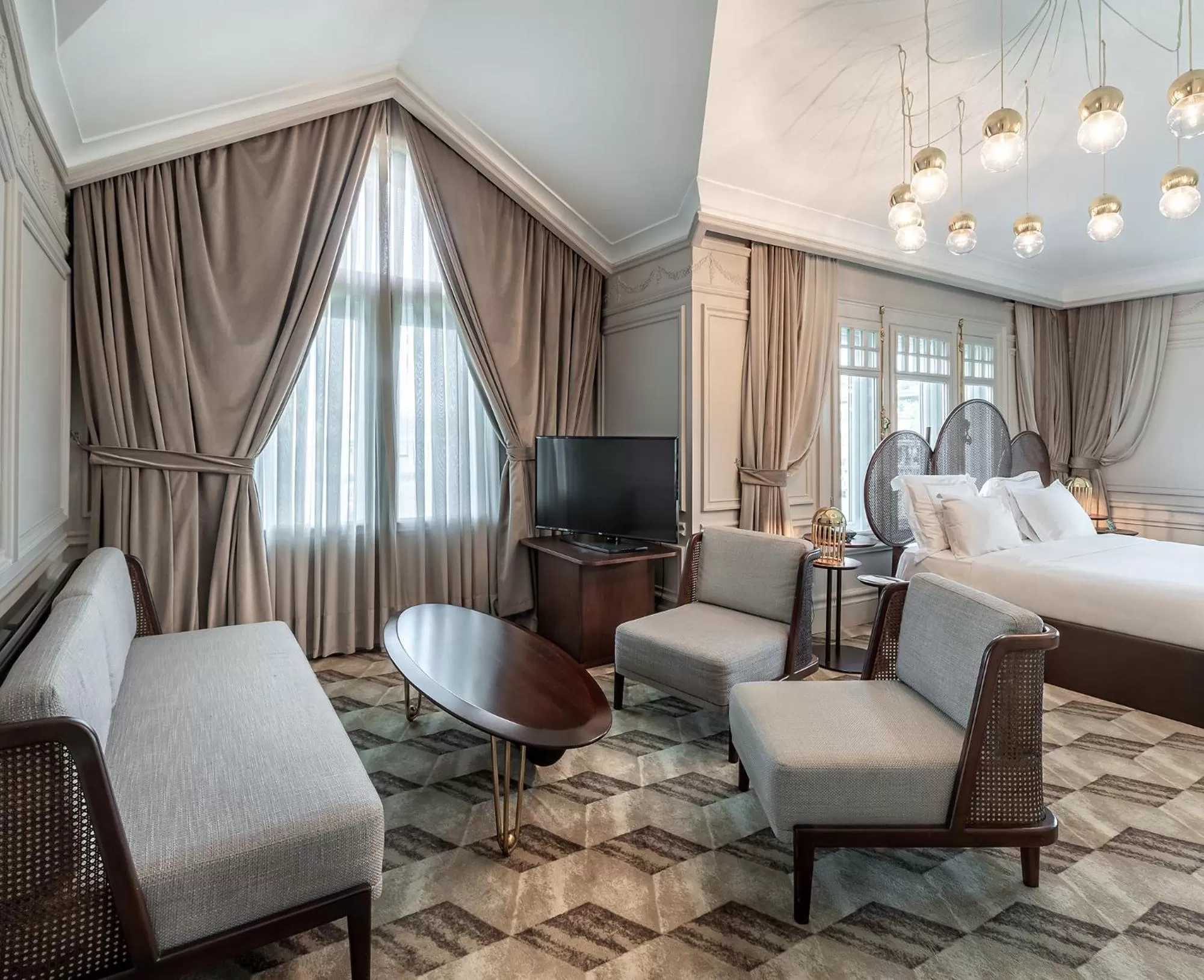 Seating area, Bed in The Stay Bosphorus