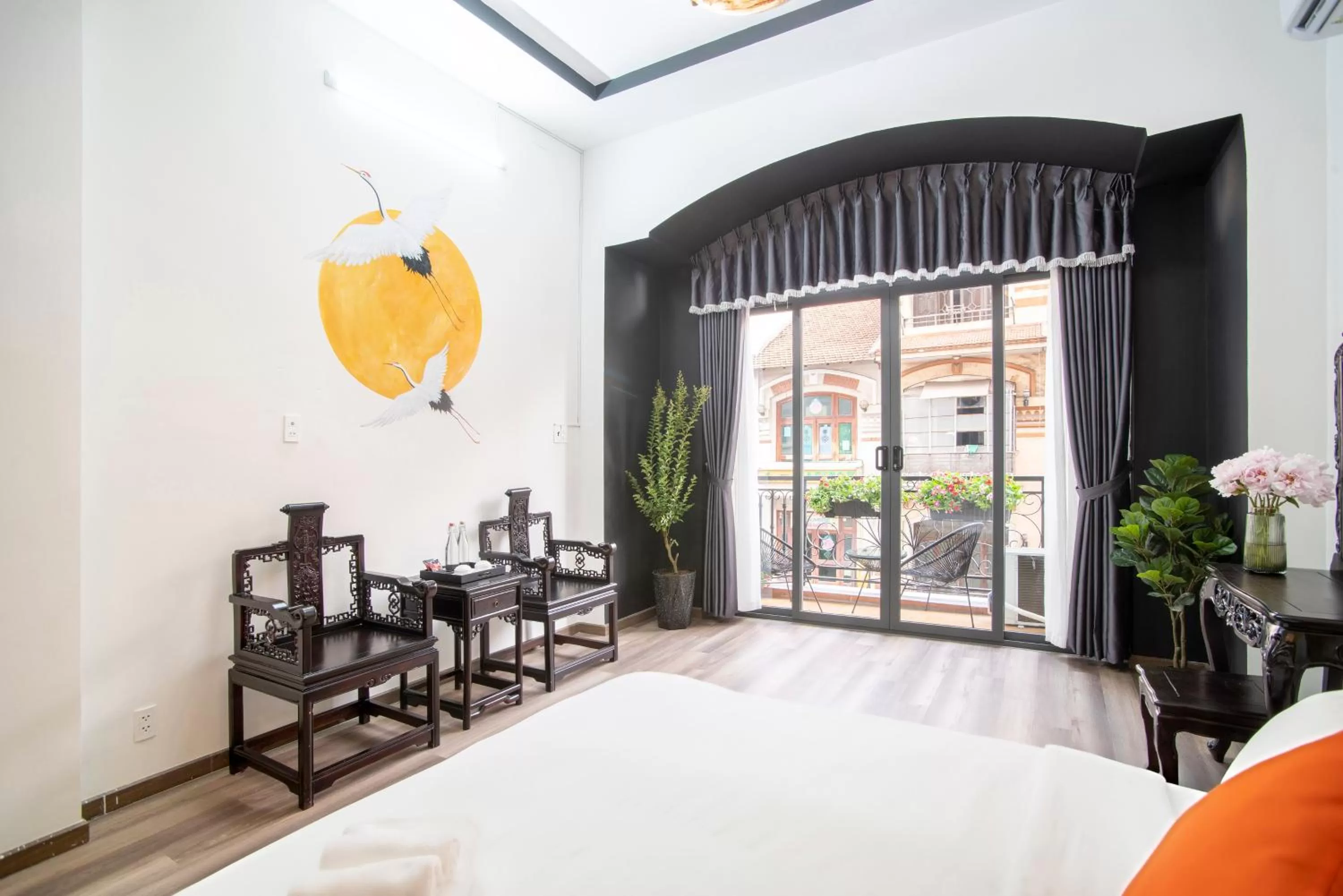 Balcony/Terrace, Bed in SAZI BEN THANH Hotel HCM