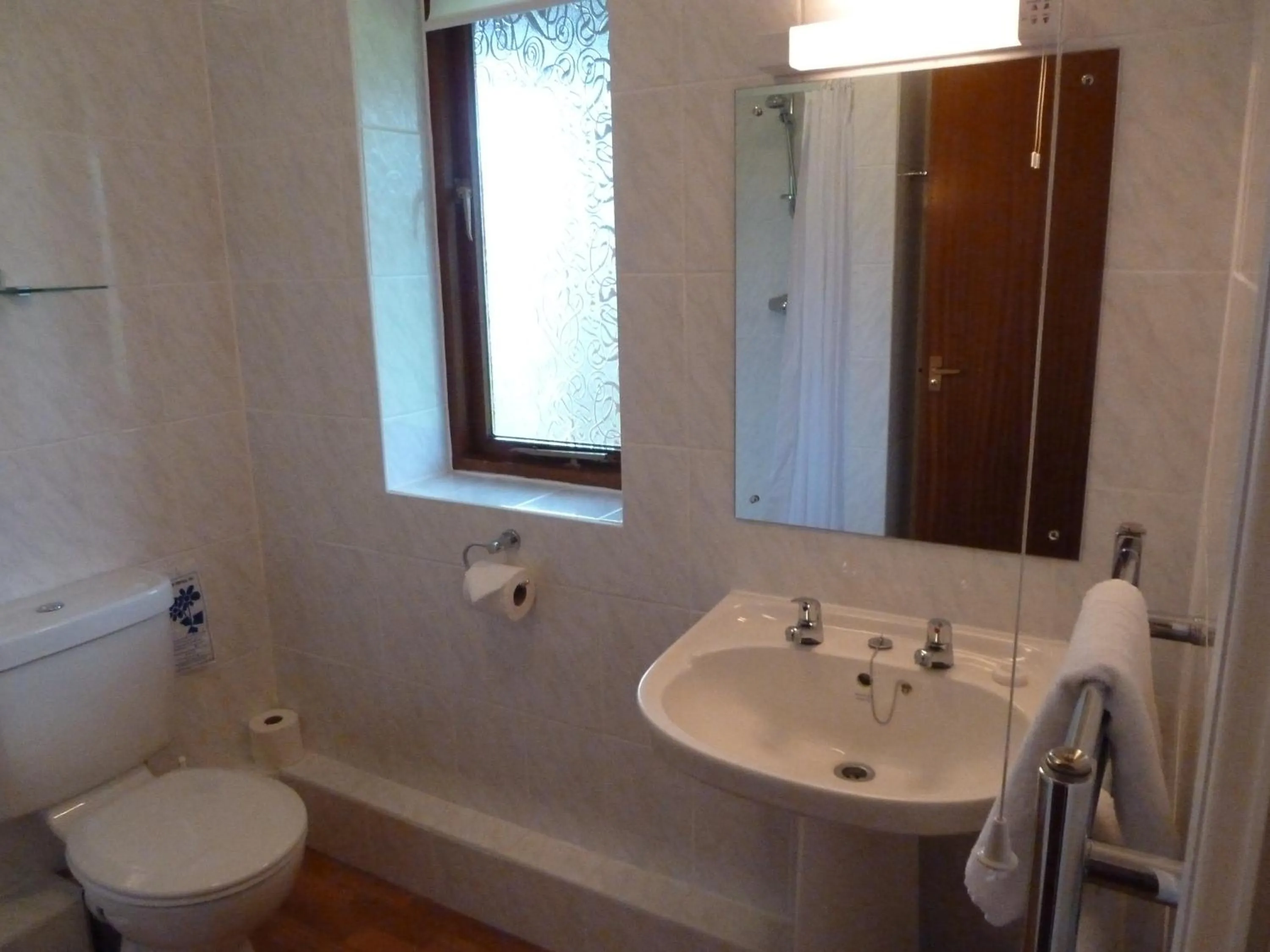 Bathroom in Apple Tree Hotel