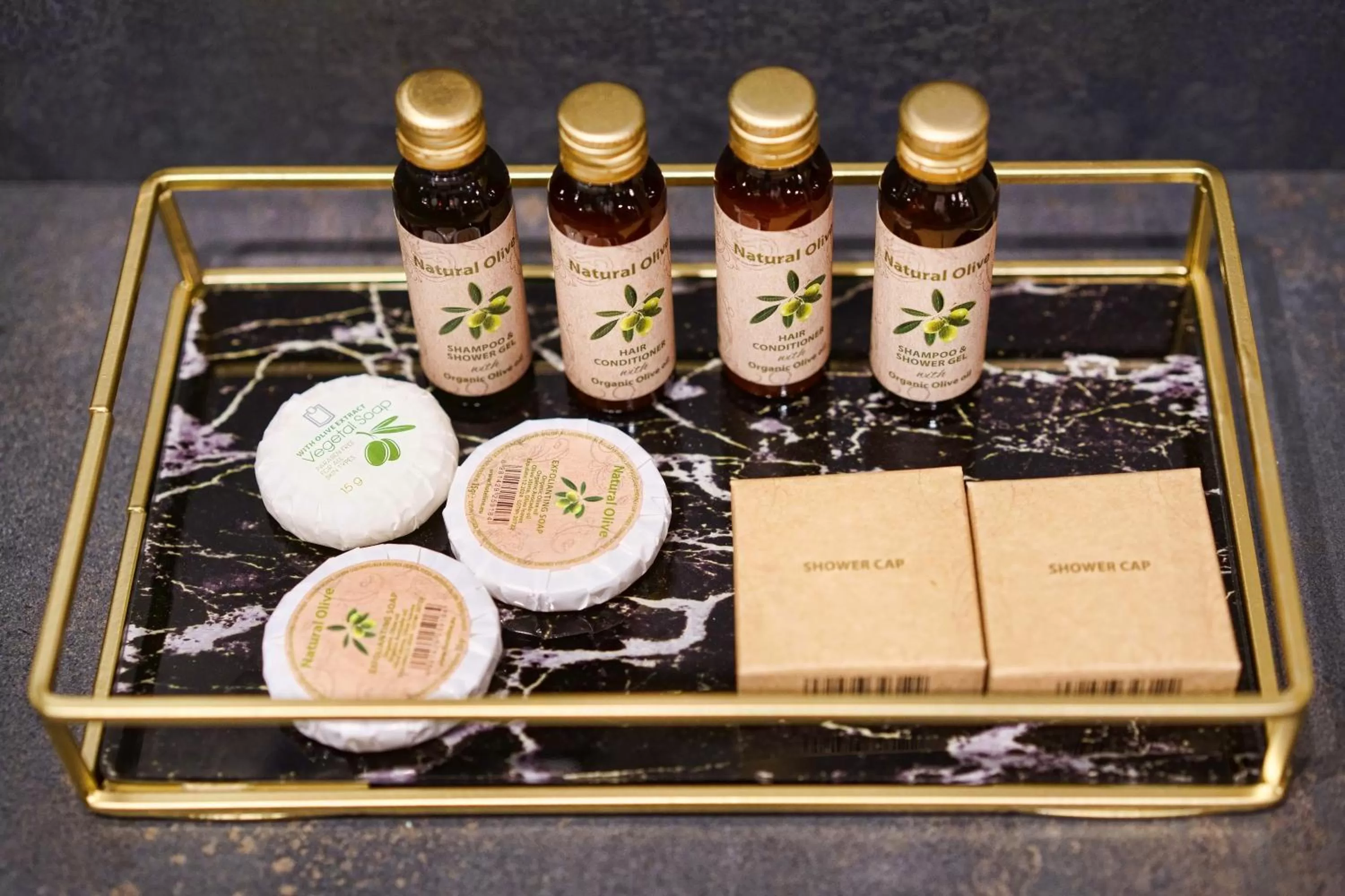 Home dentro il teatro