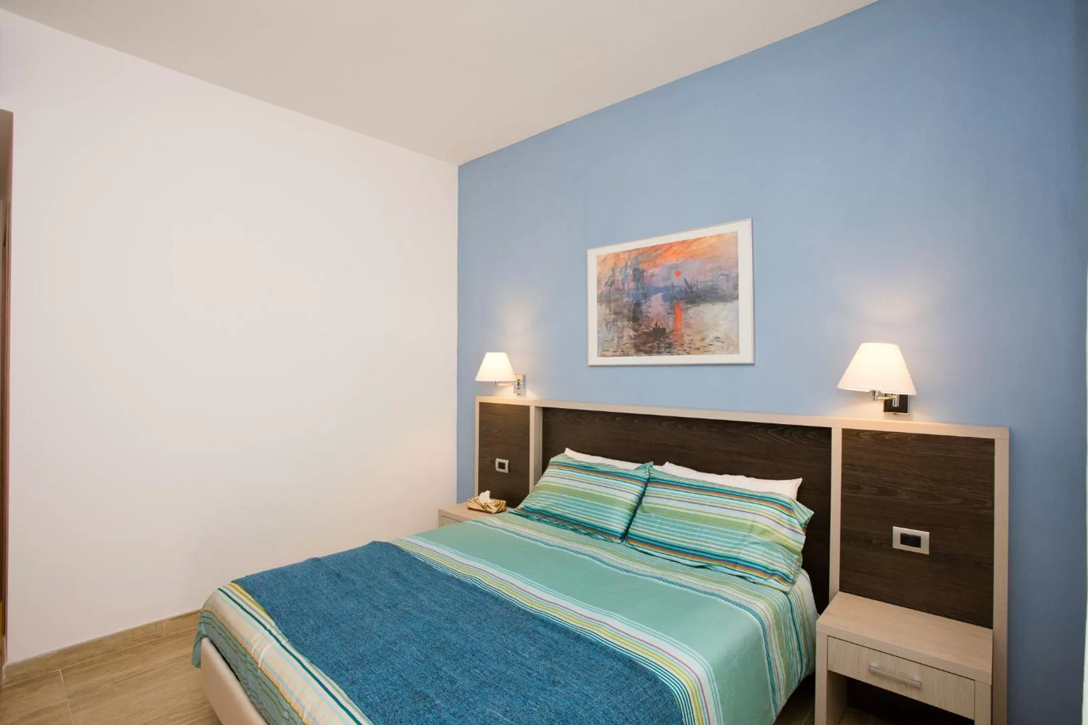 Bedroom, Bed in Trastevere's Friends