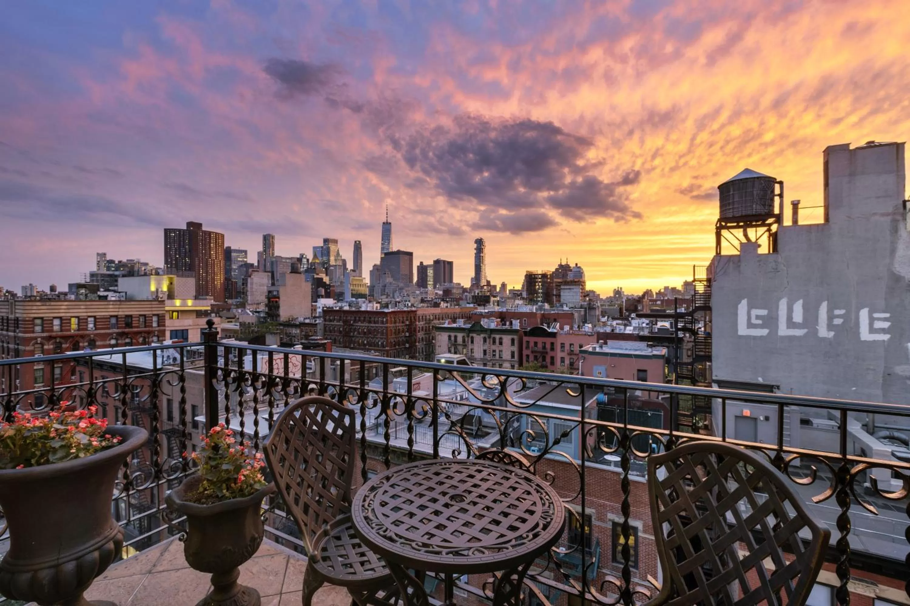 Balcony/Terrace in The Historic Blue Moon Hotel - NYC