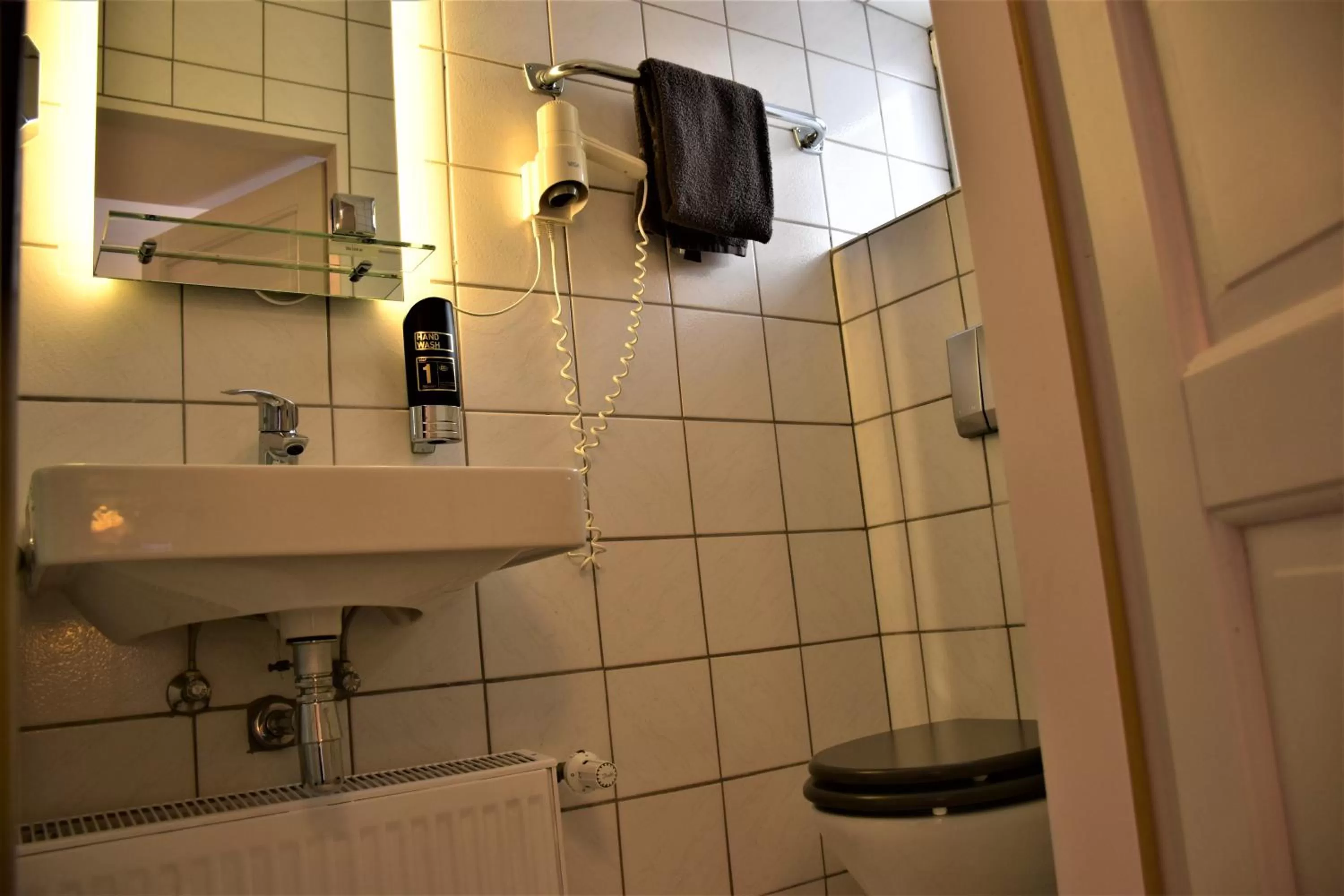 Bathroom in Altes Eishaus, Hotel & Restaurant