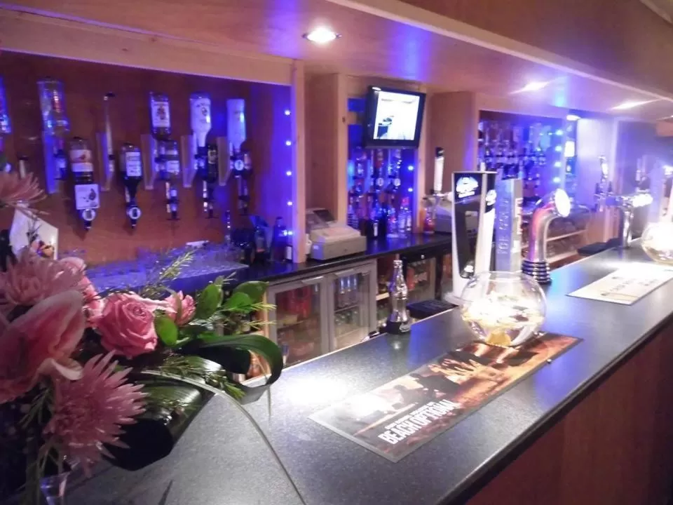 Lounge or bar in Nithsdale Hotel