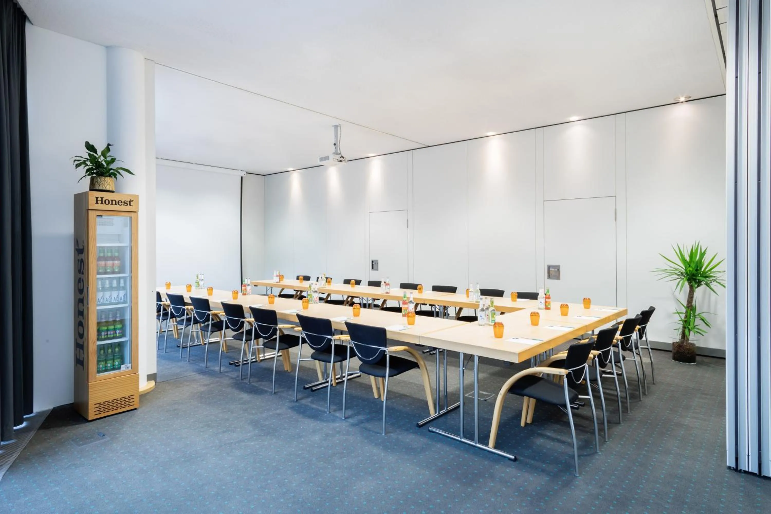 Business facilities in FOUR Munich Neue Messe