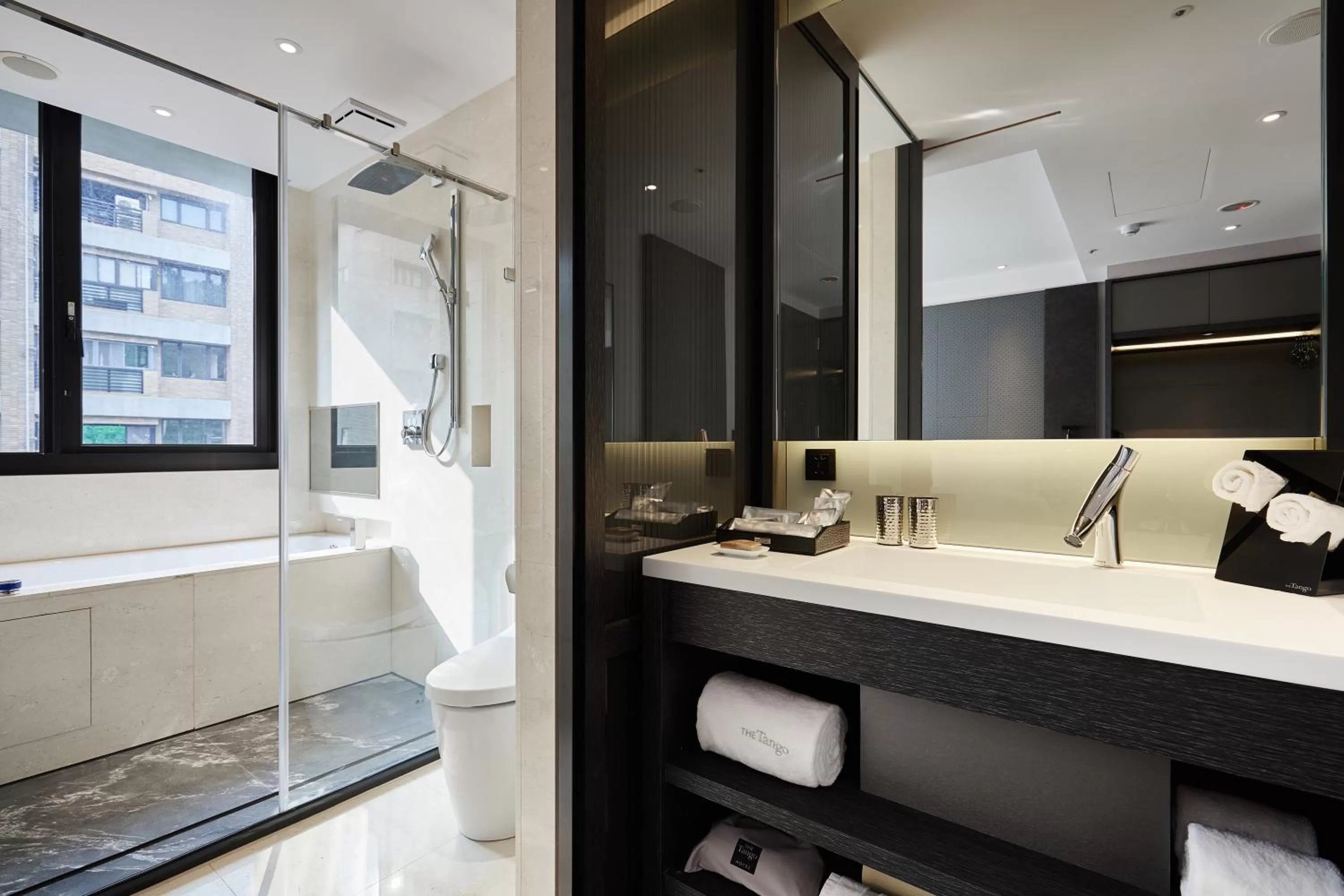 Bathroom in The Tango Hotel Taipei Jiantan