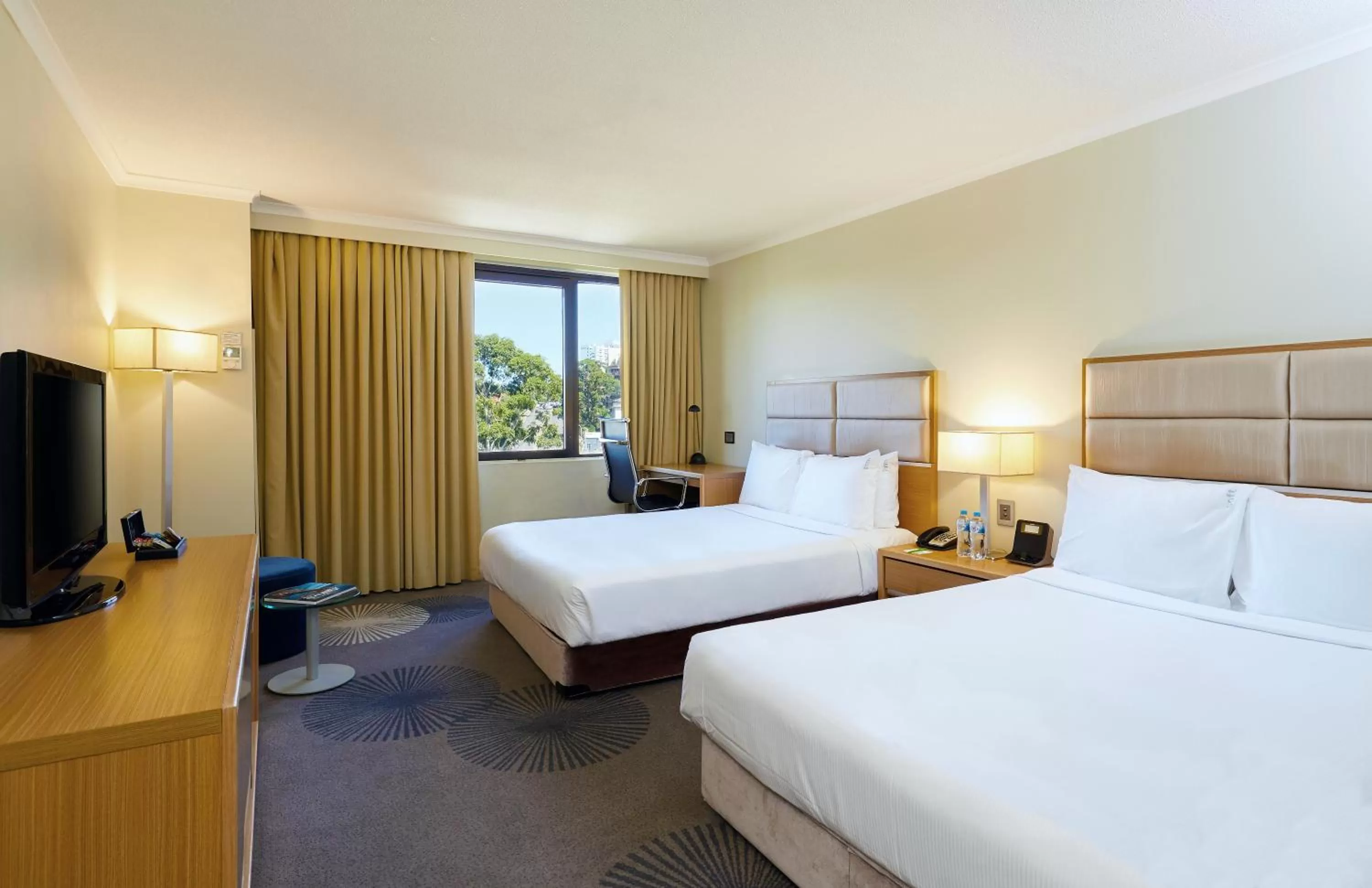 Bed in Holiday Inn Parramatta by IHG