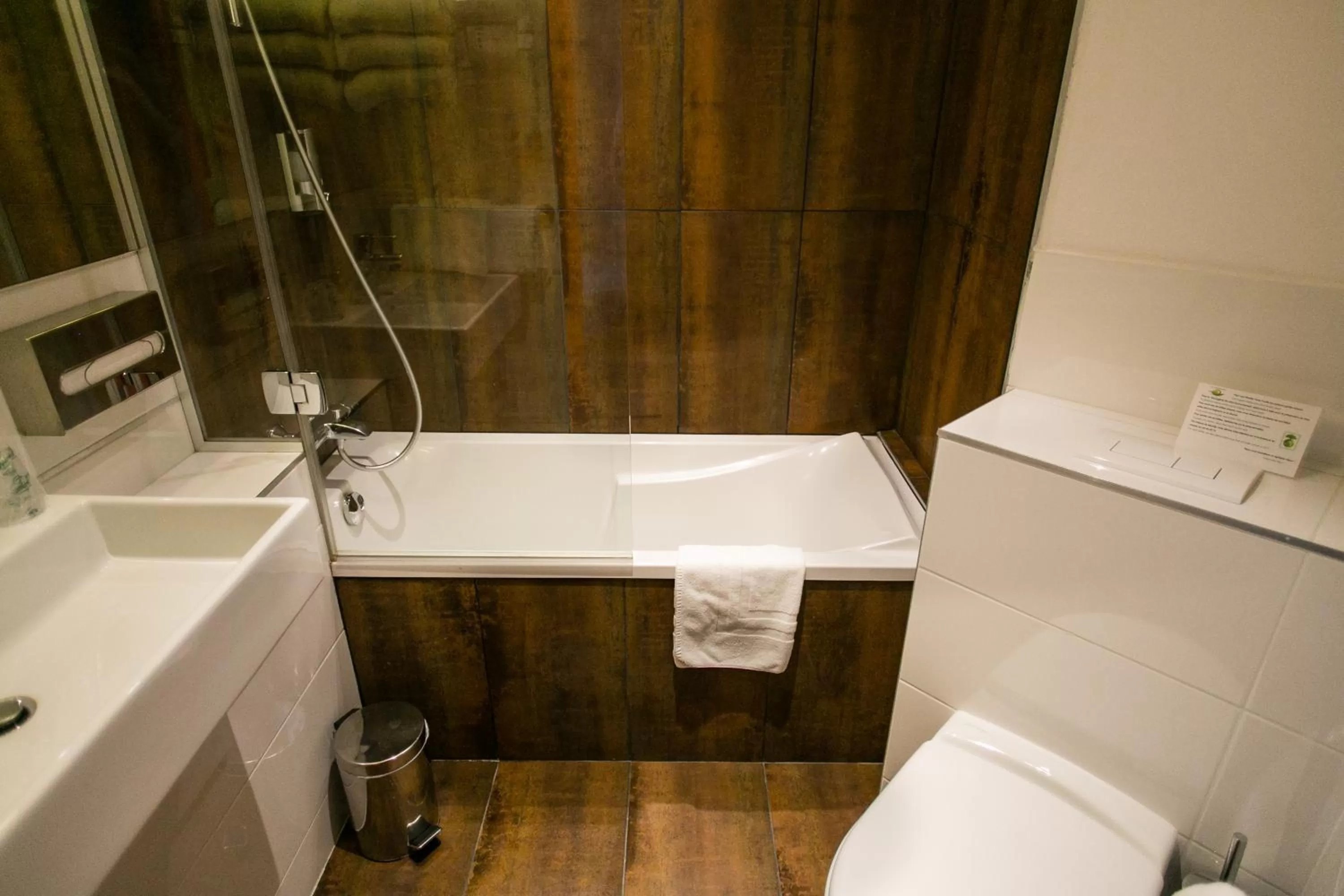 Bath in Hotel Gabriel