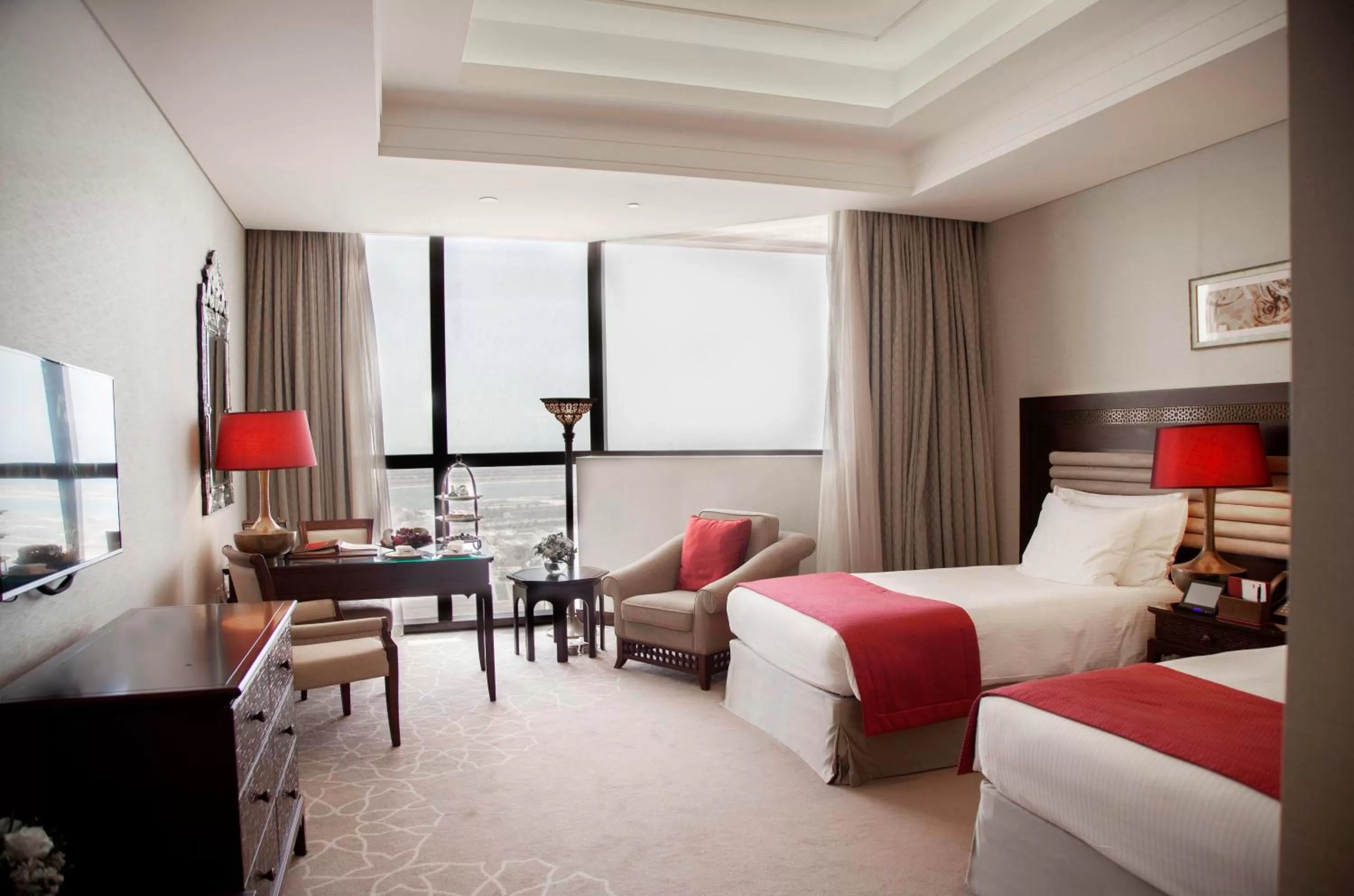 Food and drinks, Bed in Bab Al Qasr Hotel