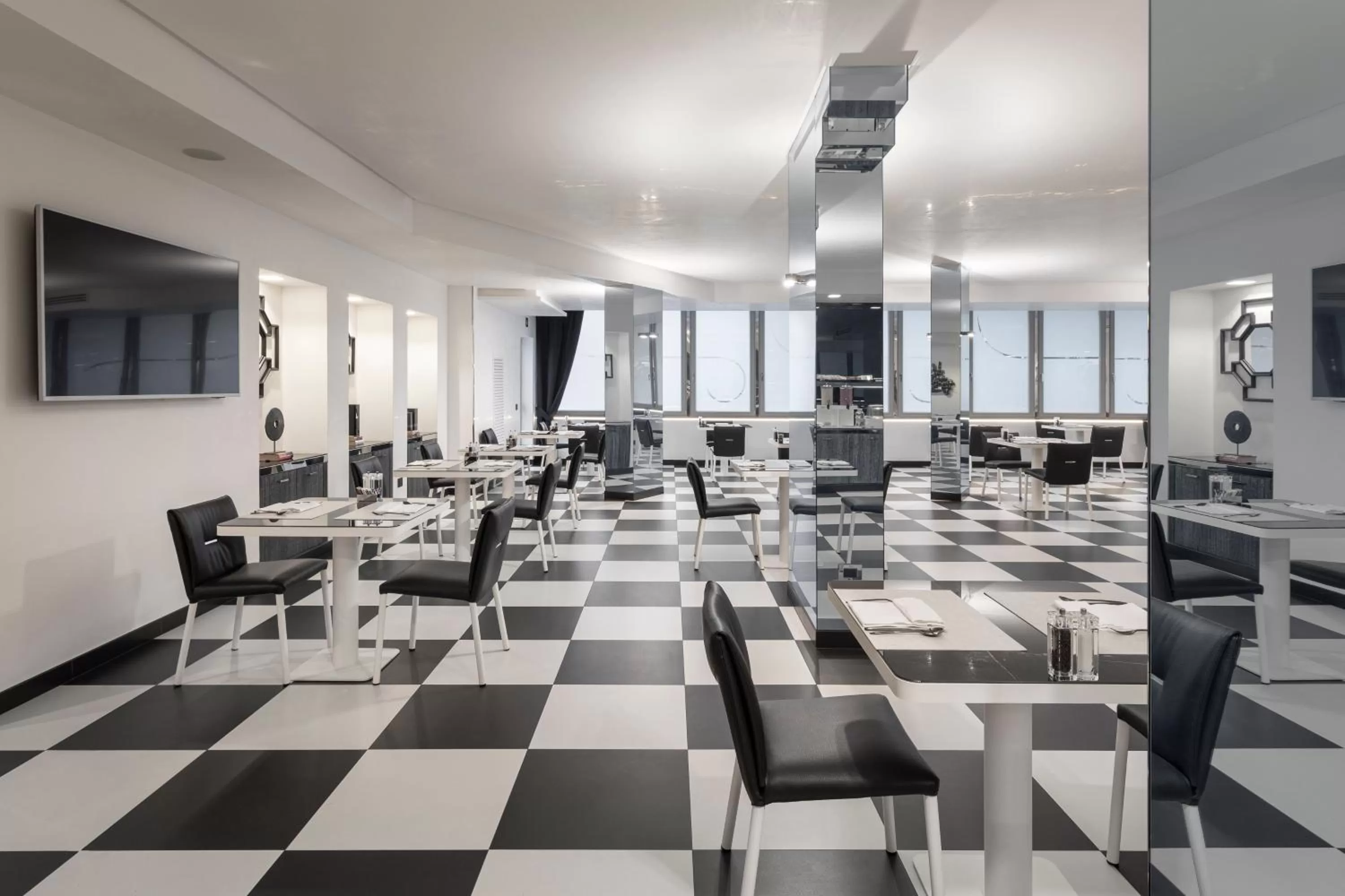 Breakfast in LHP Napoli Palace & SPA