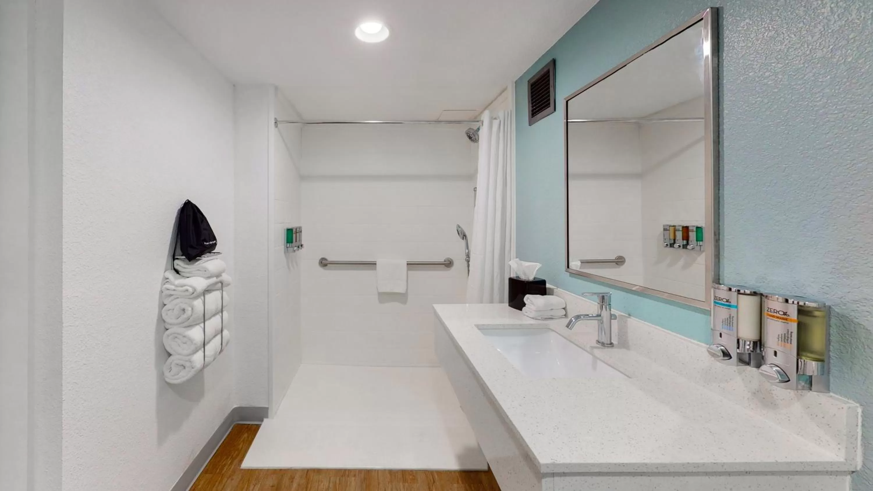 Shower in voco College Station Aggieland by IHG