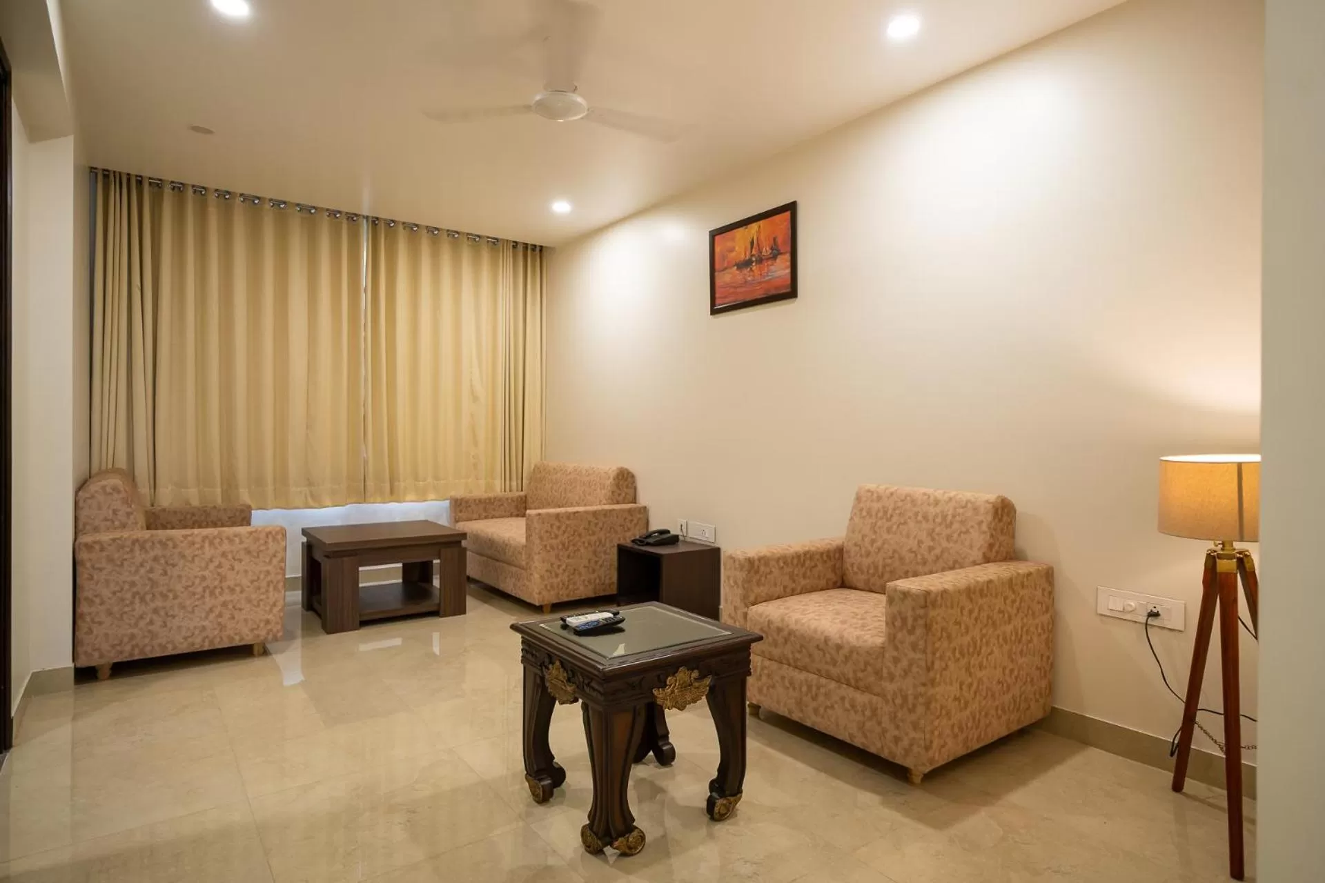 Living room in Sheerha Royal Residency-Near Jaipur Airport