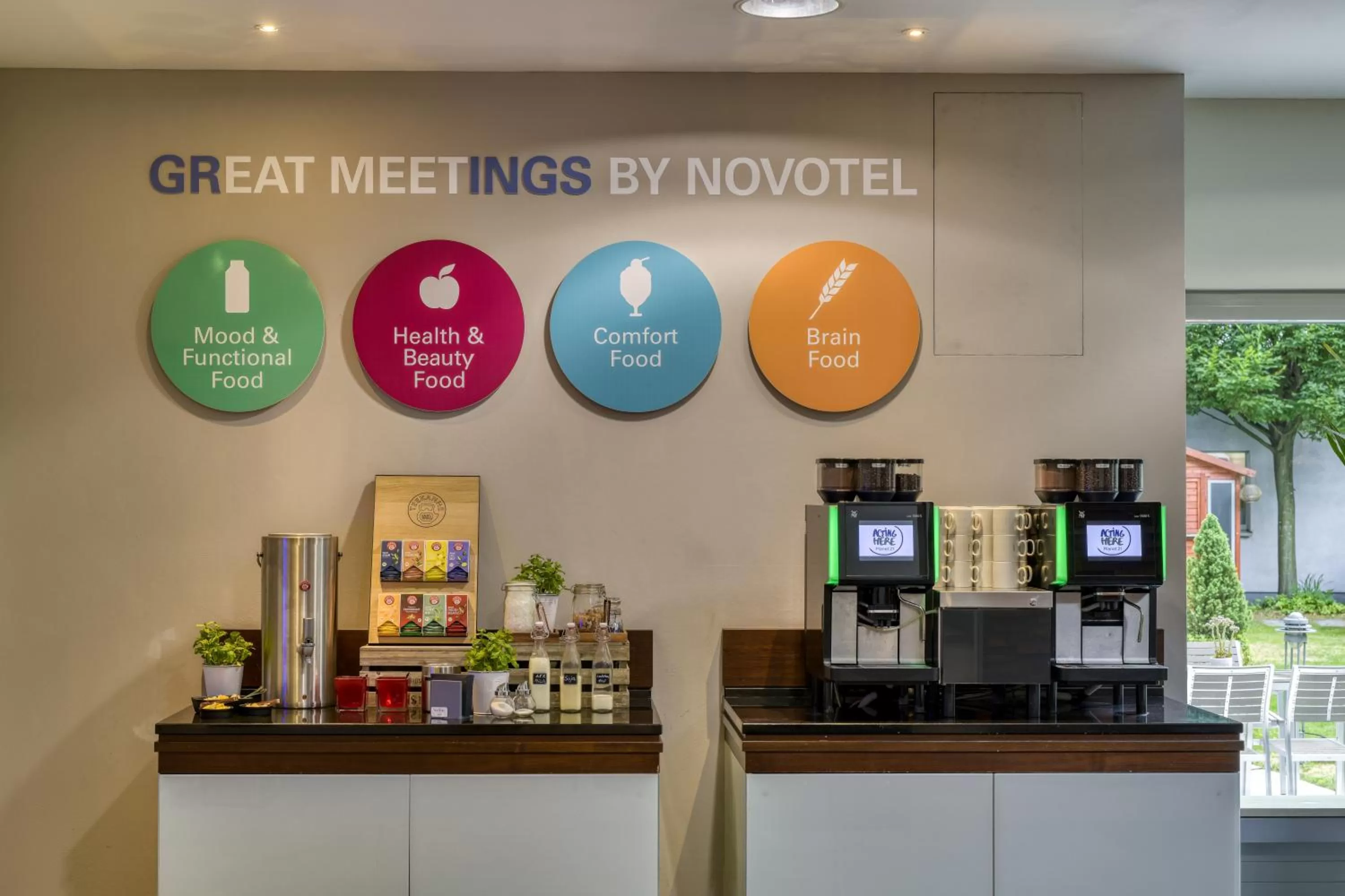 Coffee/tea facilities in Novotel Köln City
