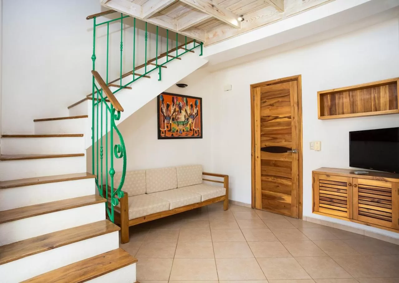 Communal lounge/ TV room in Albachiara Hotel - Las Terrenas