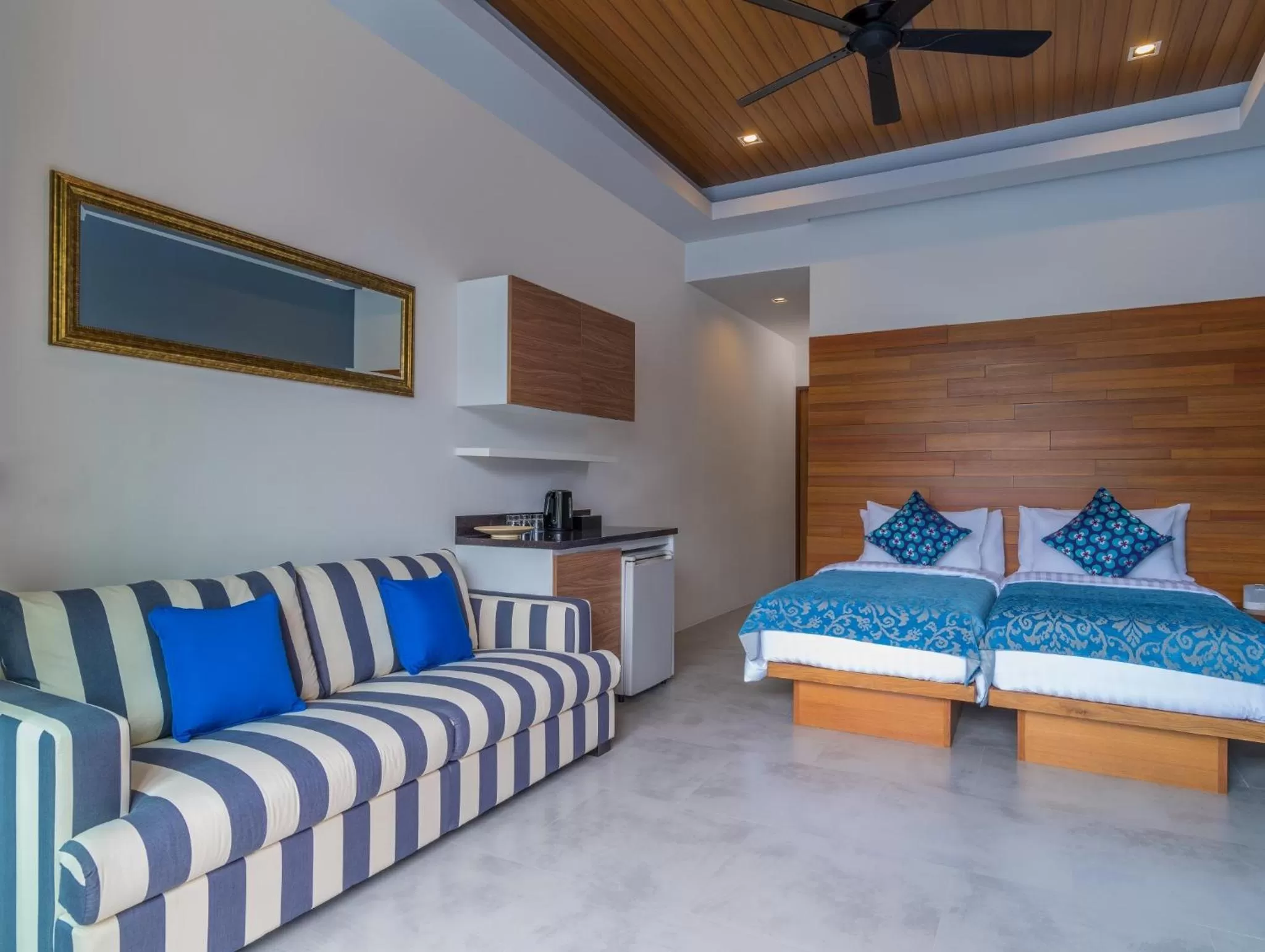 Photo of the whole room, Bed in Vann Hua Hin Resort