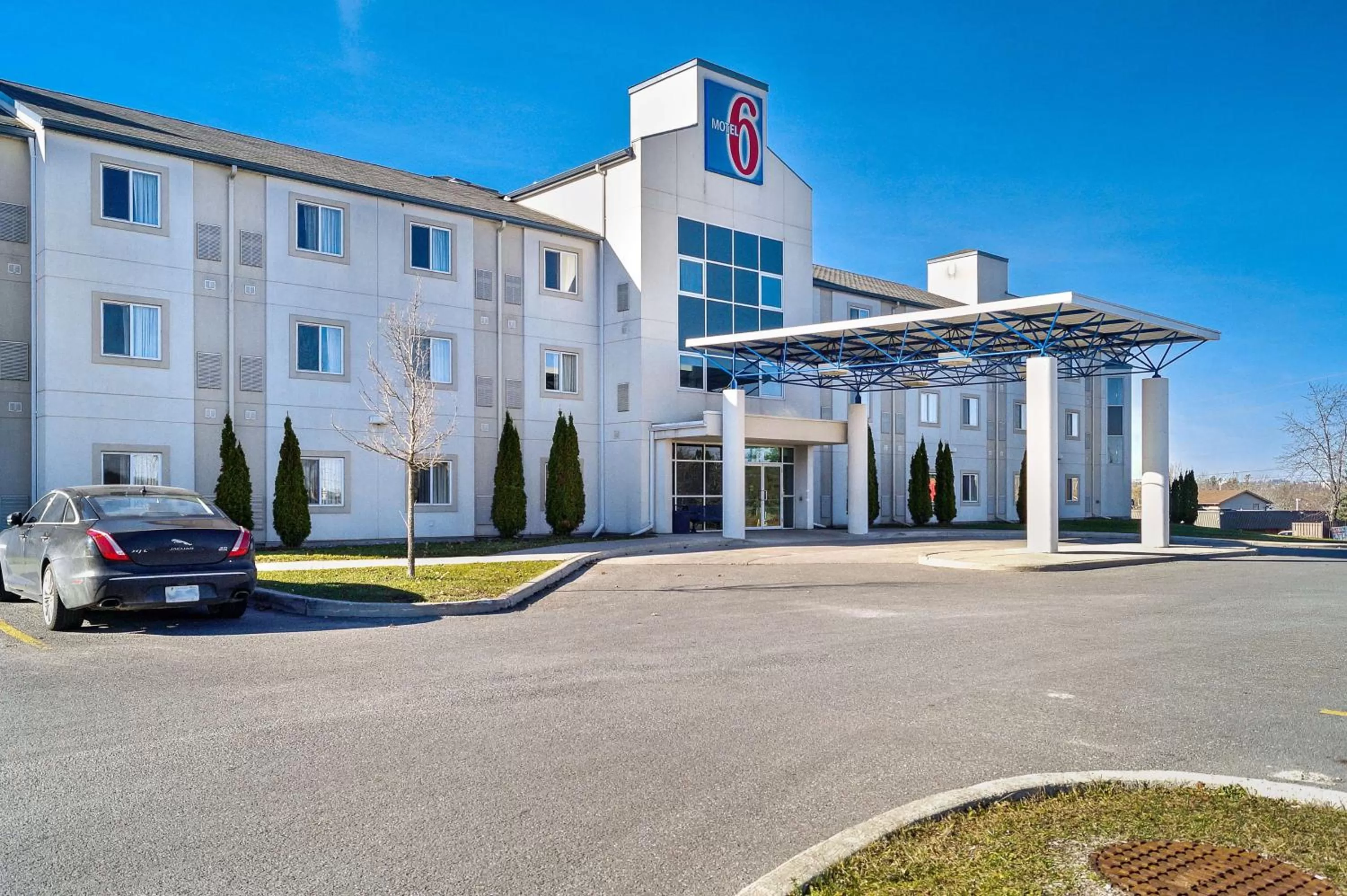 Property building in Motel 6-Peterborough, ON