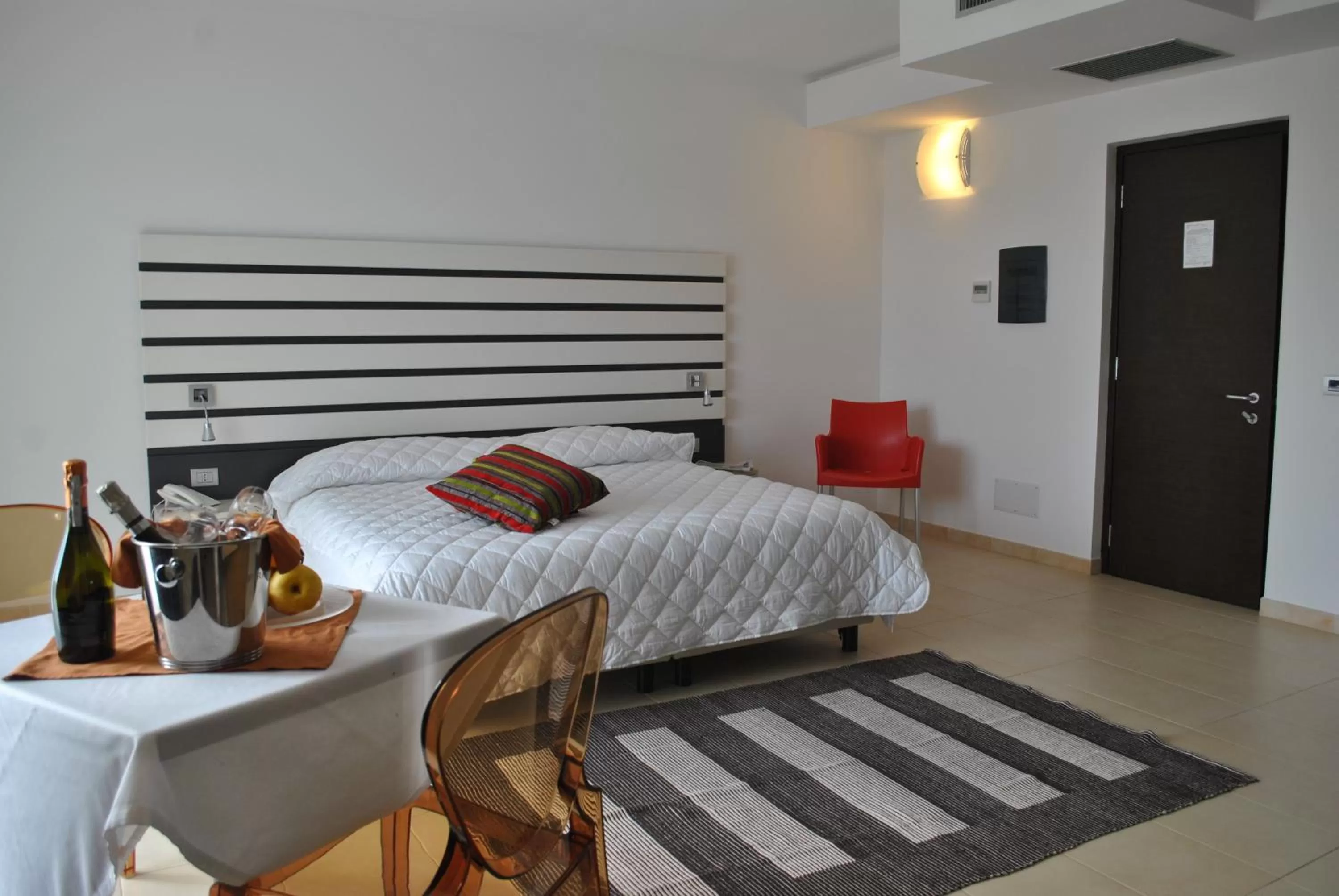 Photo of the whole room, Bed in Althea Palace Hotel