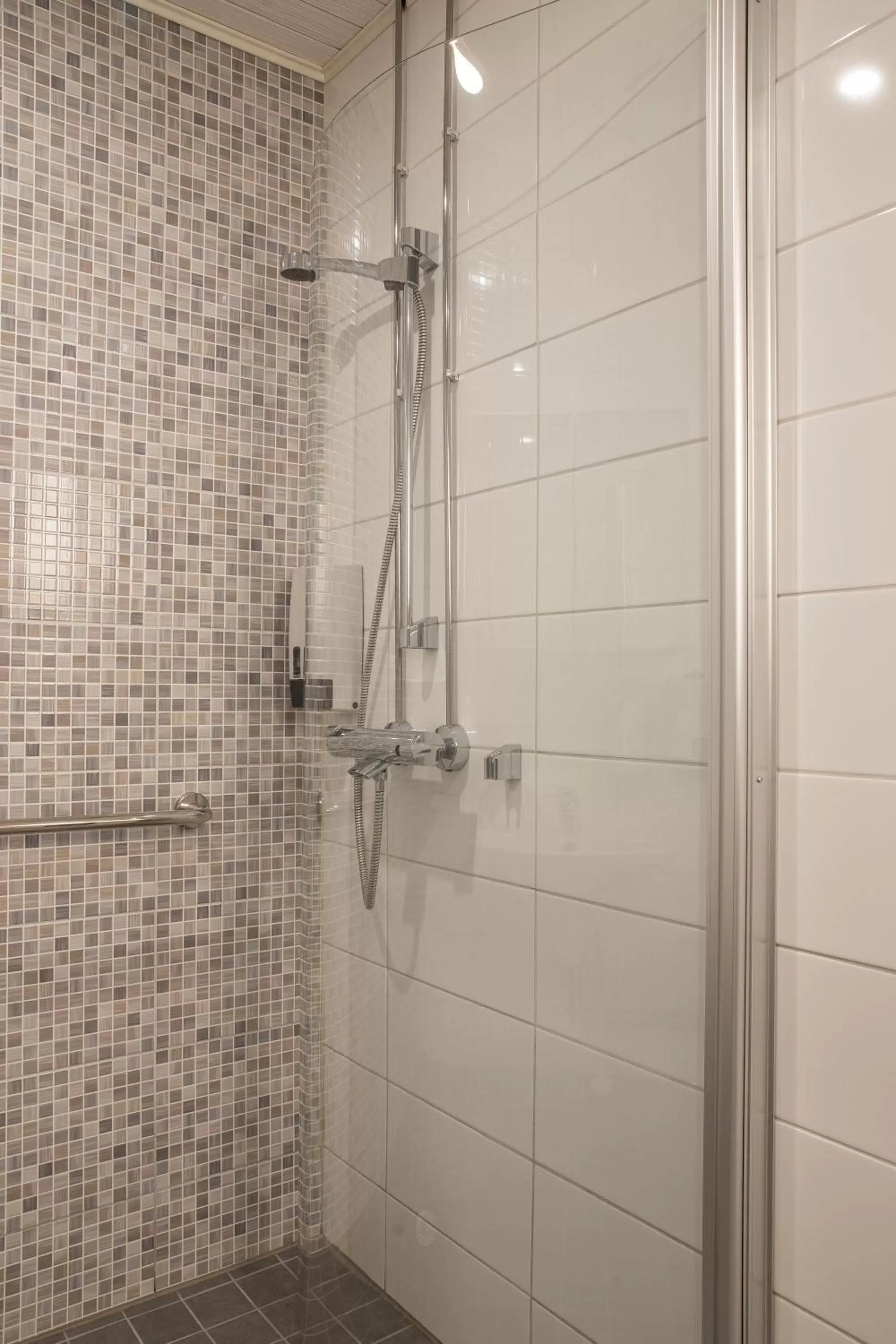 Twin Room - single occupancy - Disability Access in Park Hotel Tornio