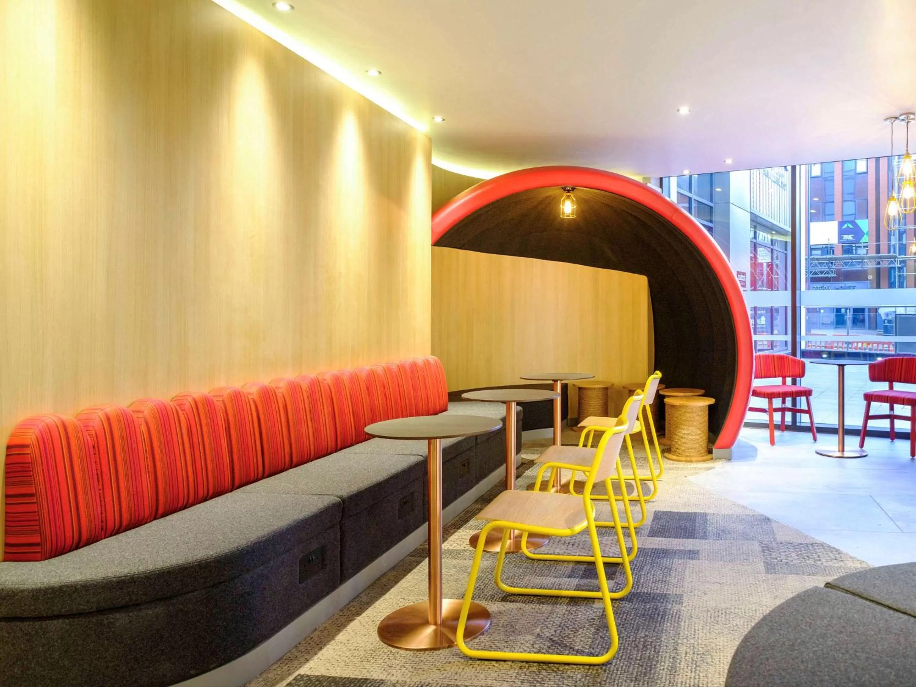 Property building in ibis Styles Leeds City Centre Arena