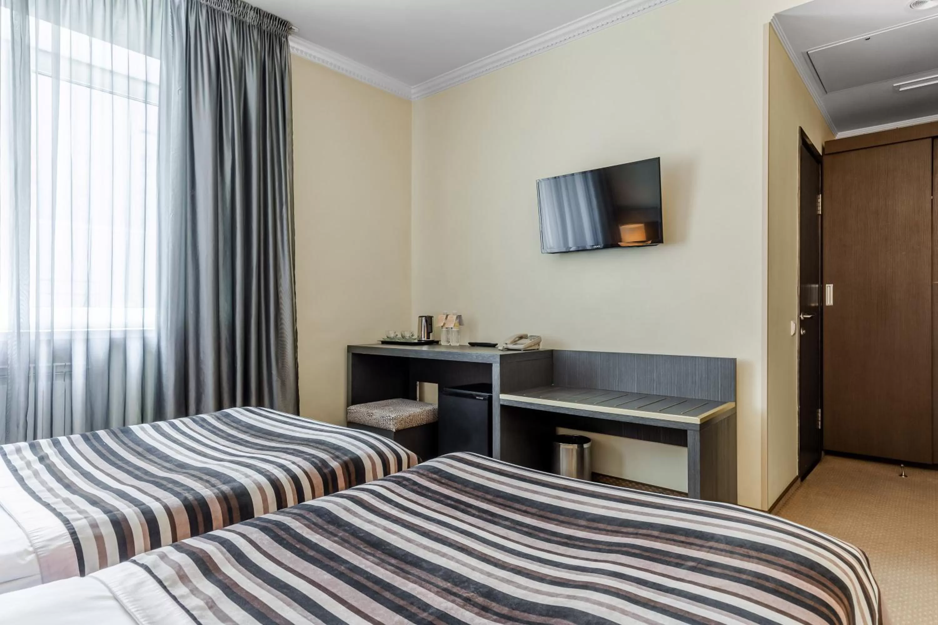 Bed in Maidan Palace Hotel