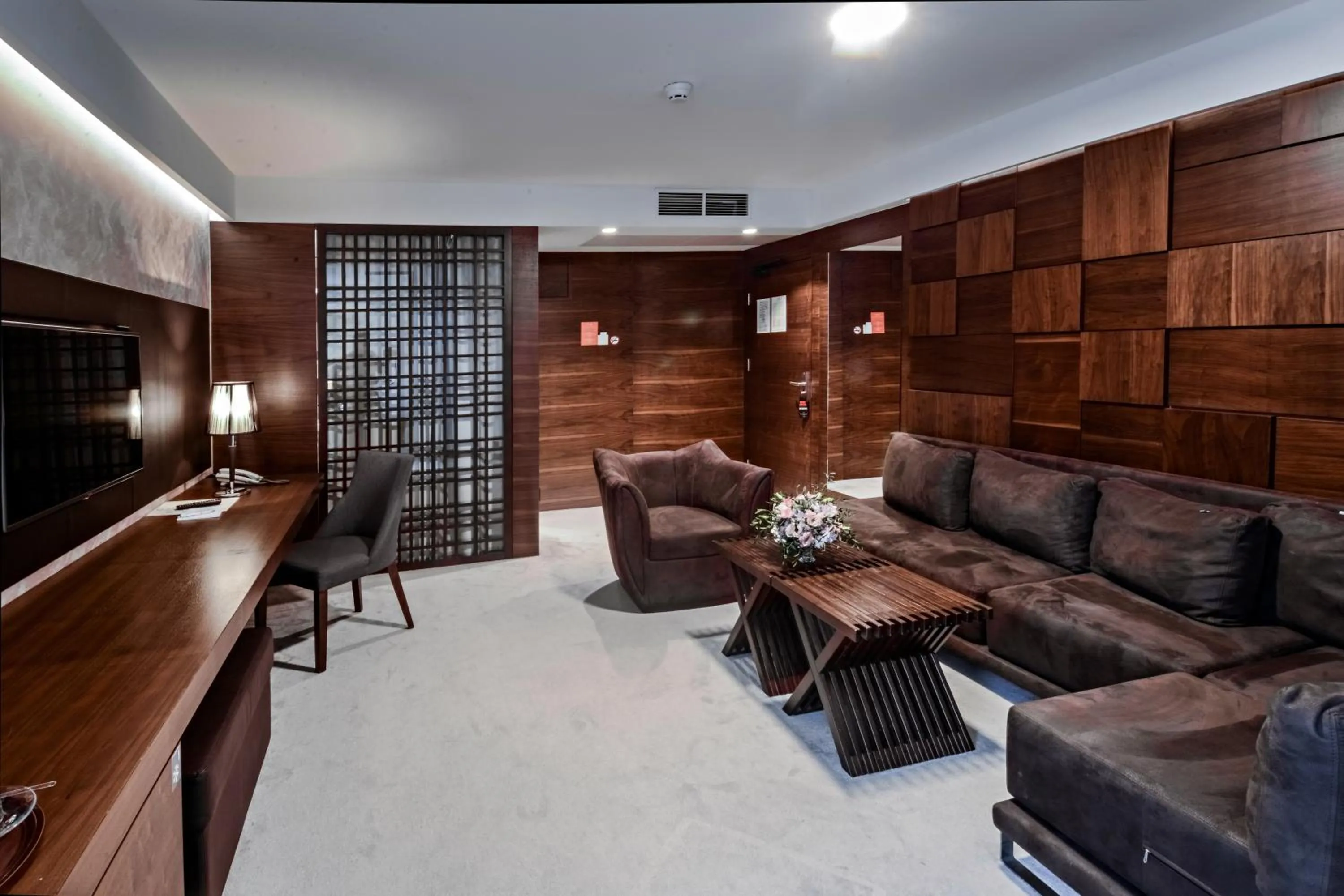 Living room in Hotel President Sarajevo