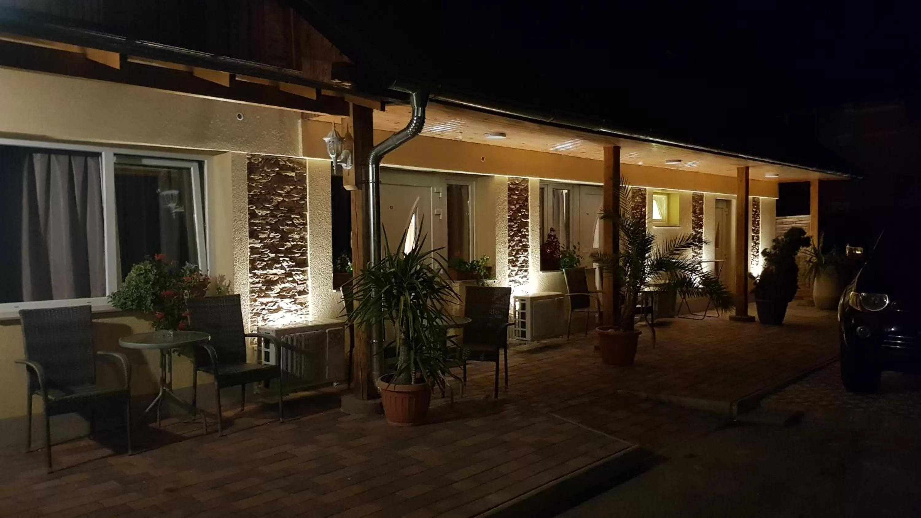 Central Panzió Gyula