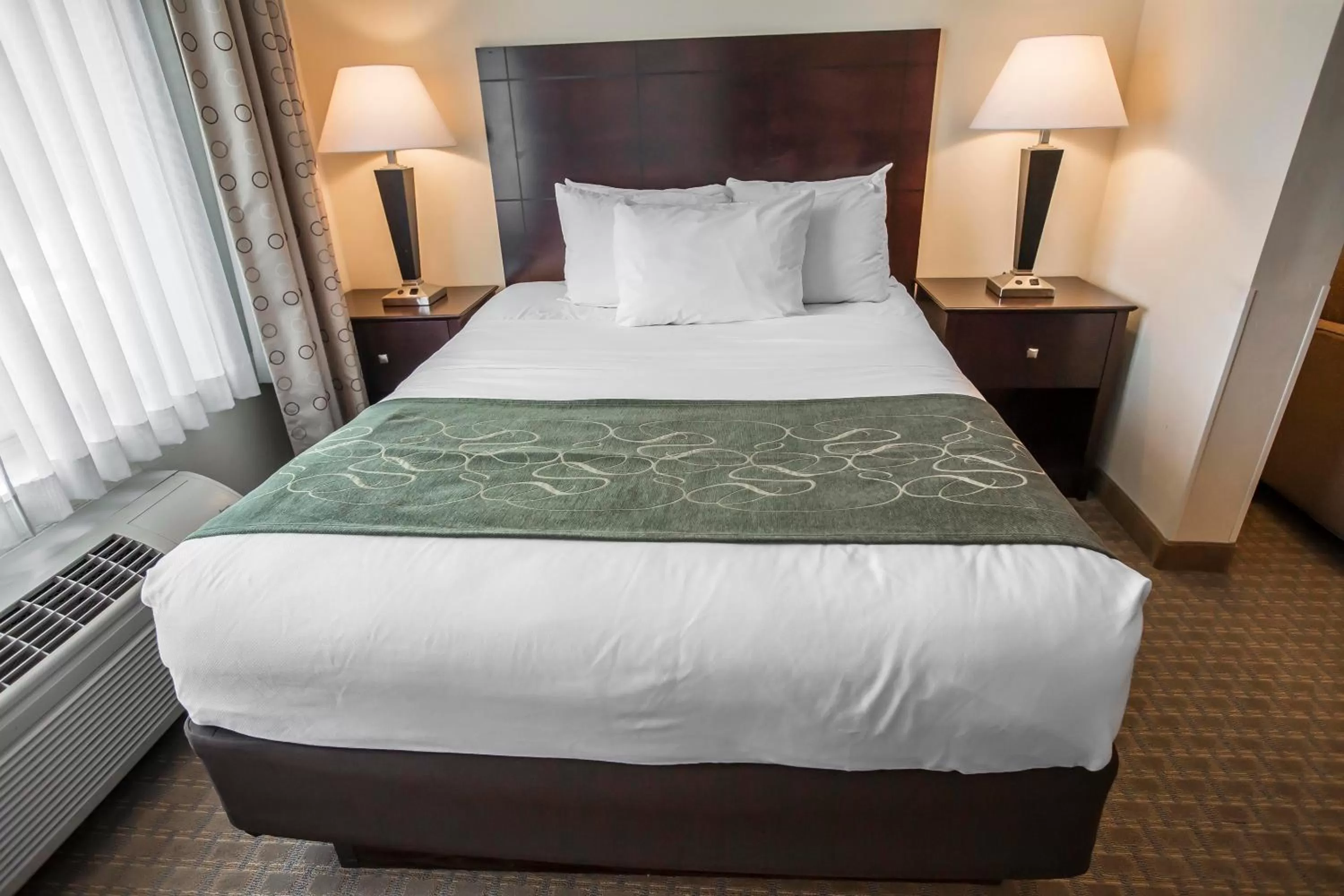 Bed in Comfort Suites University Area Notre Dame-South Bend