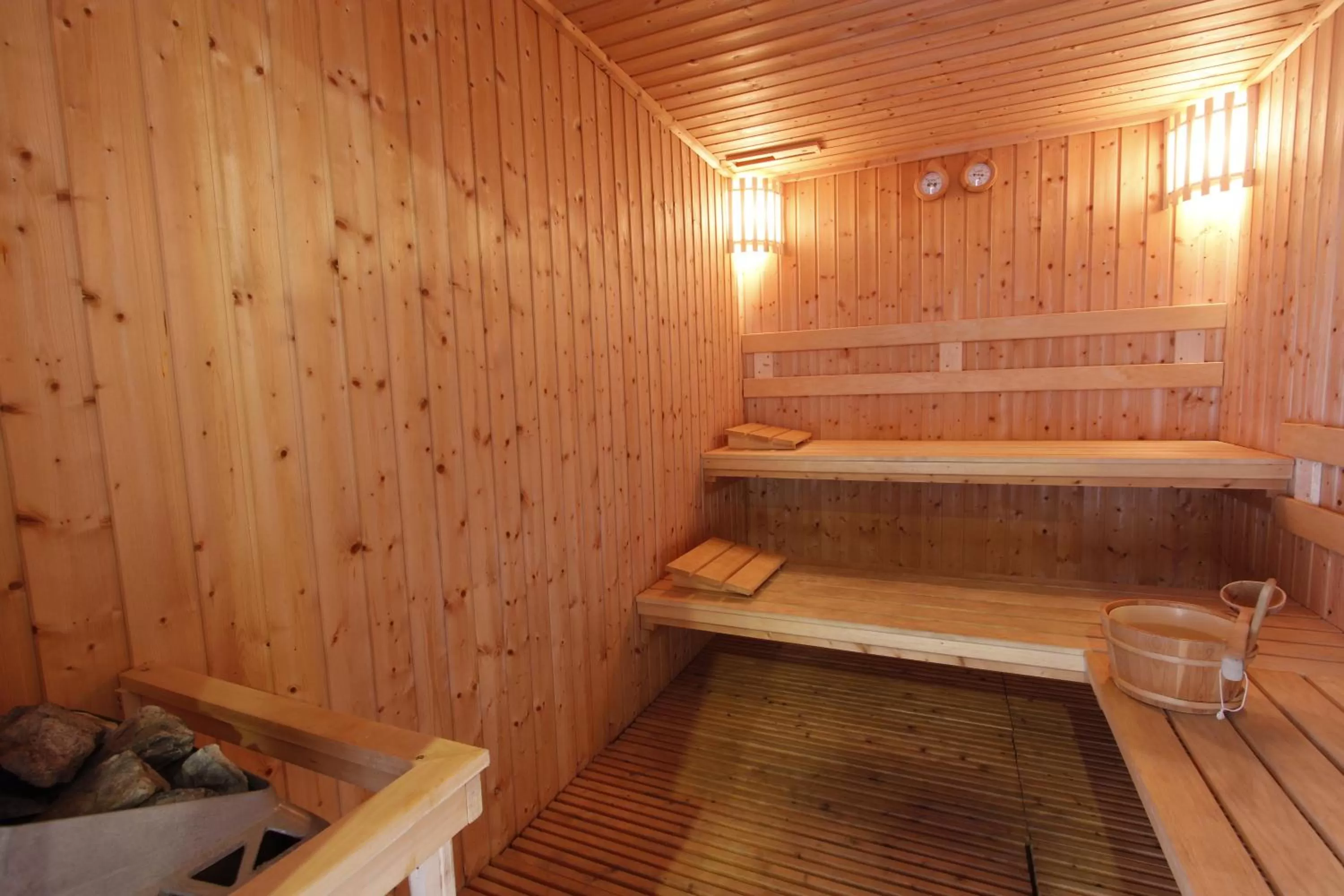 Sauna in Royal Benja Hotel - Big Room Family-Friendly