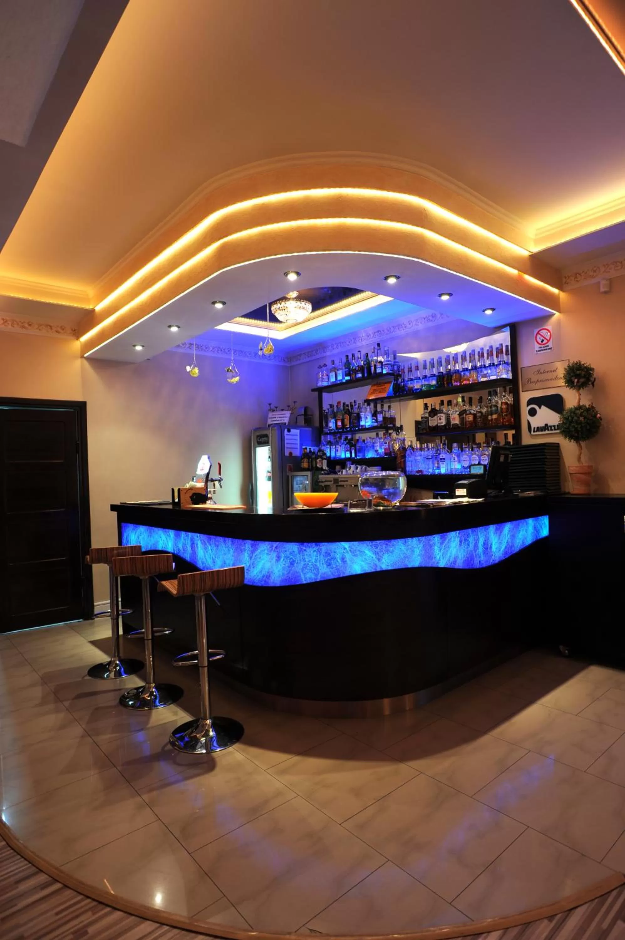 Restaurant/places to eat in Restauracja Hotel Imperial