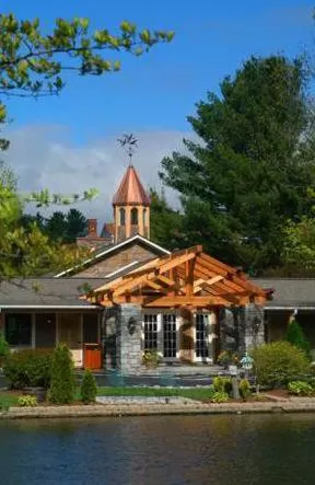 Property building in Village Inn - Blowing Rock