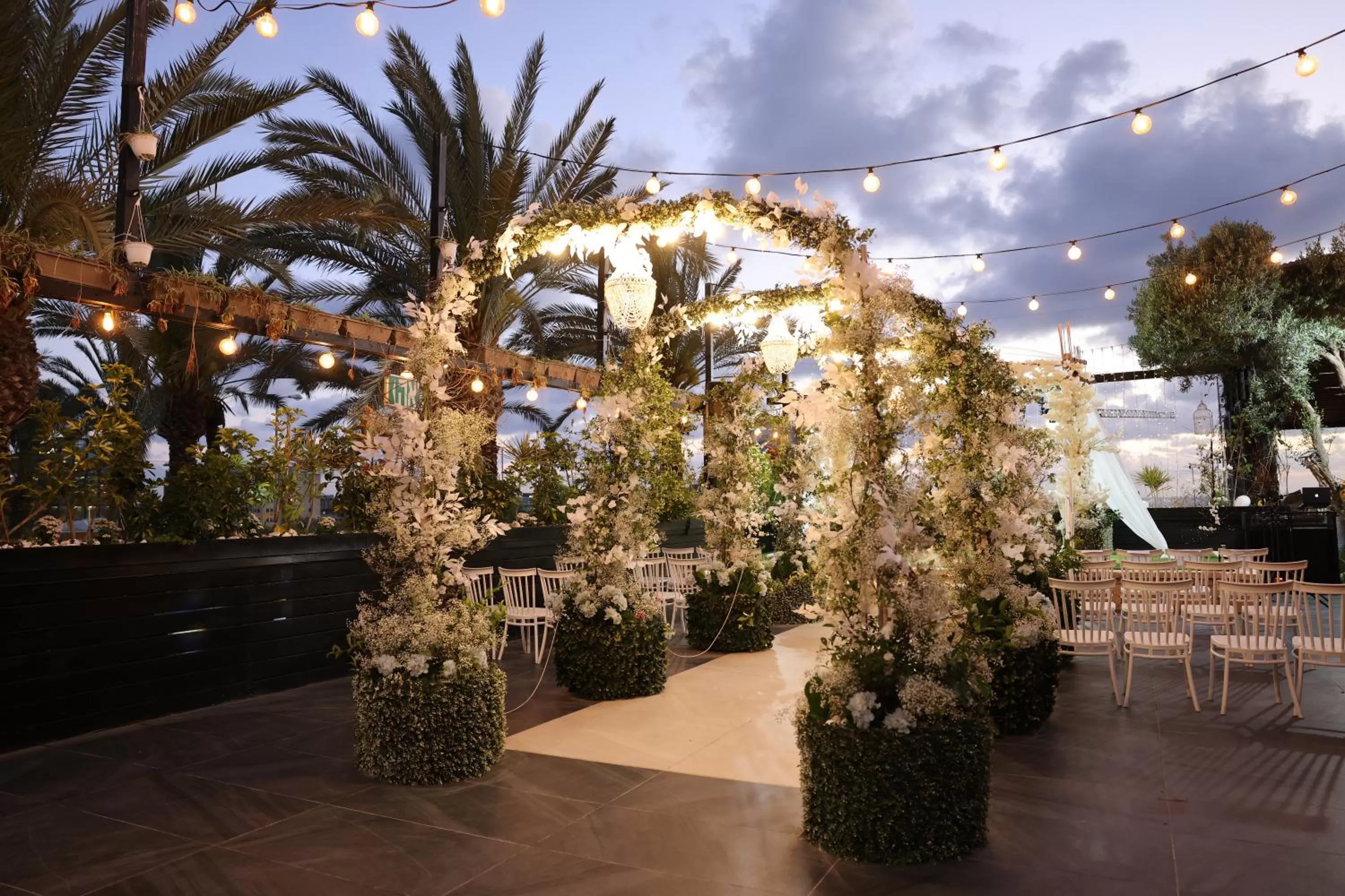 wedding in Garden Hotel Boutique & Events