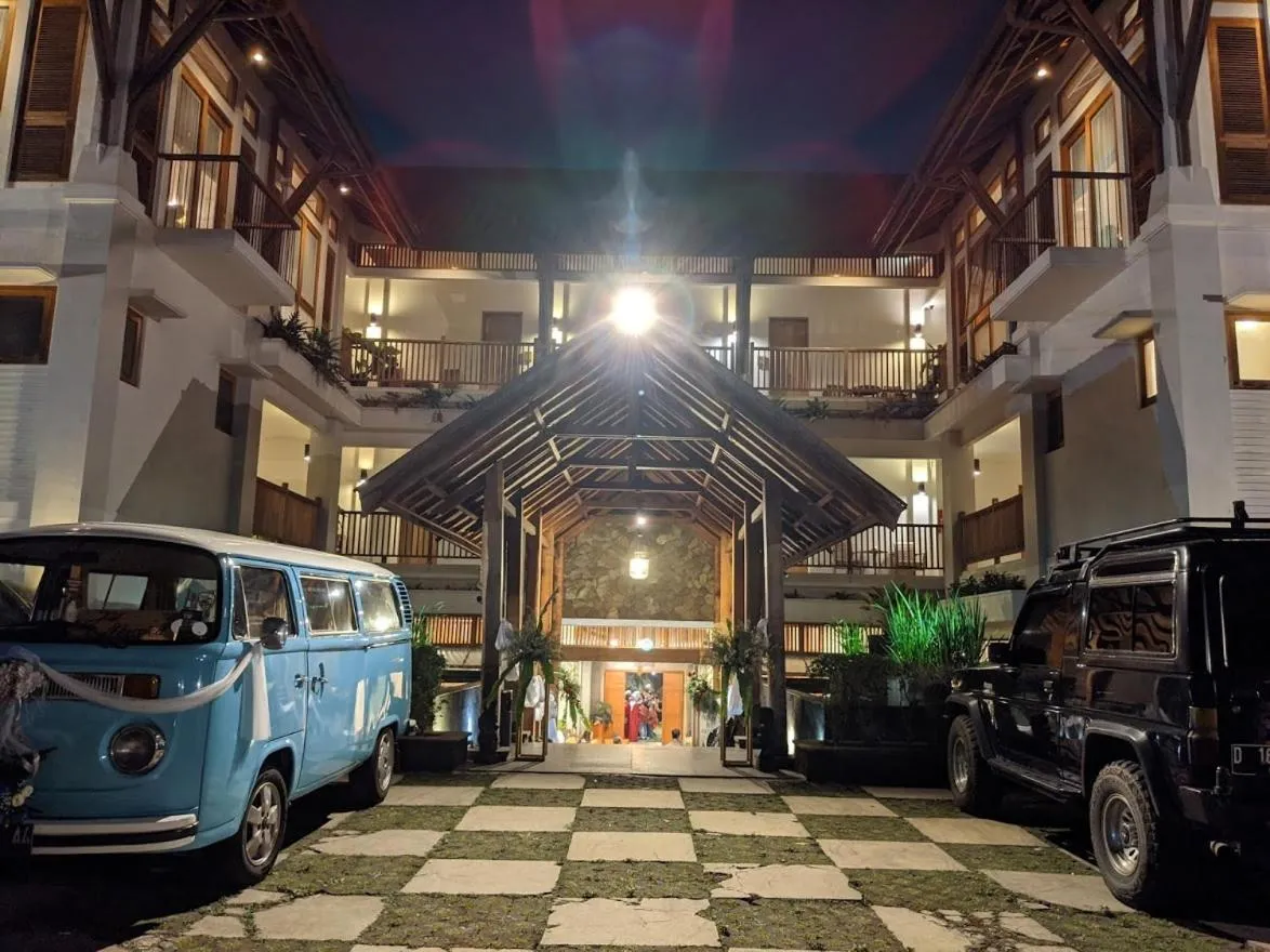 Facade/entrance in Villa Damar Boutique Hotel