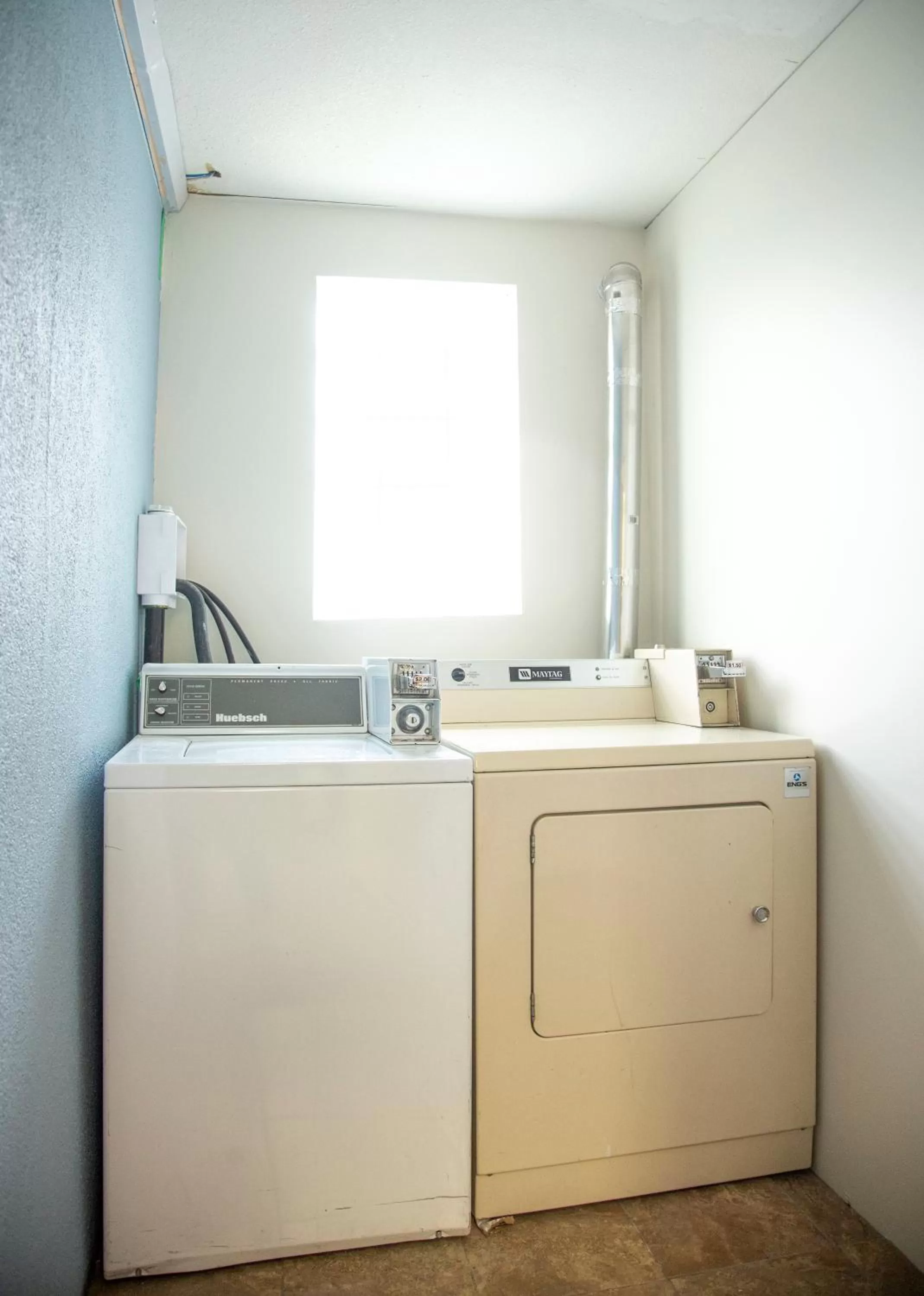 laundry in Happy Day Inn