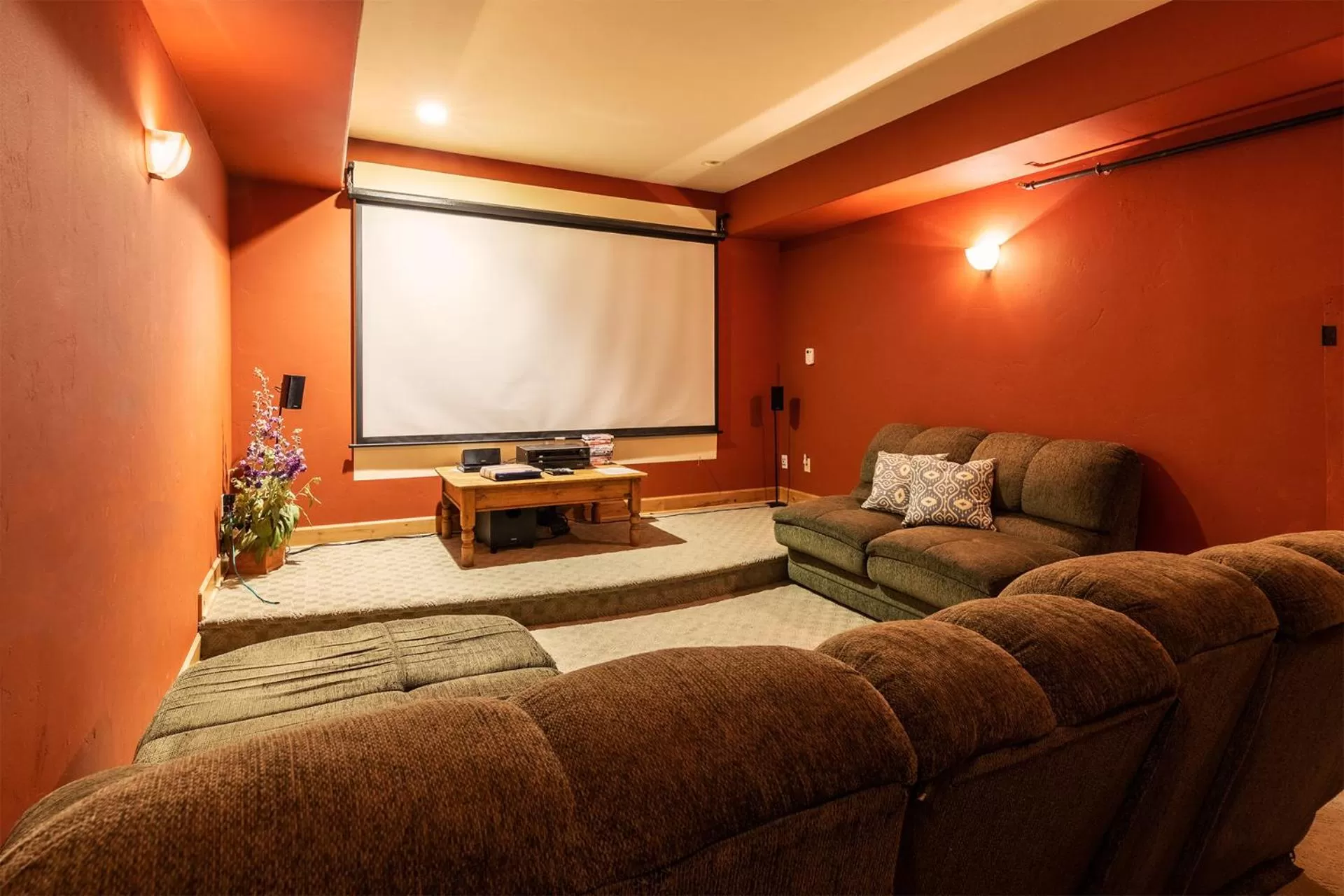Seating Area in Talus Rock Retreat