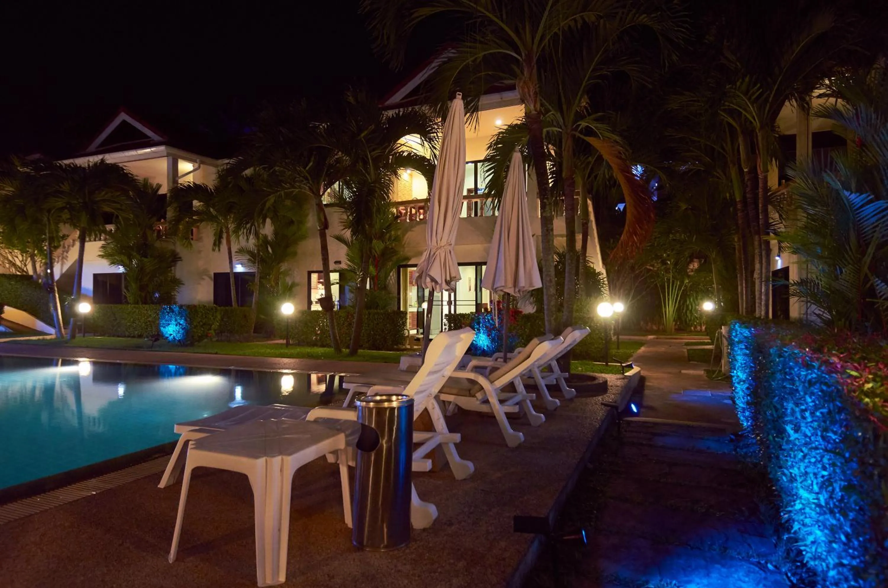 Night in Phuket Riviera Villas Hotel