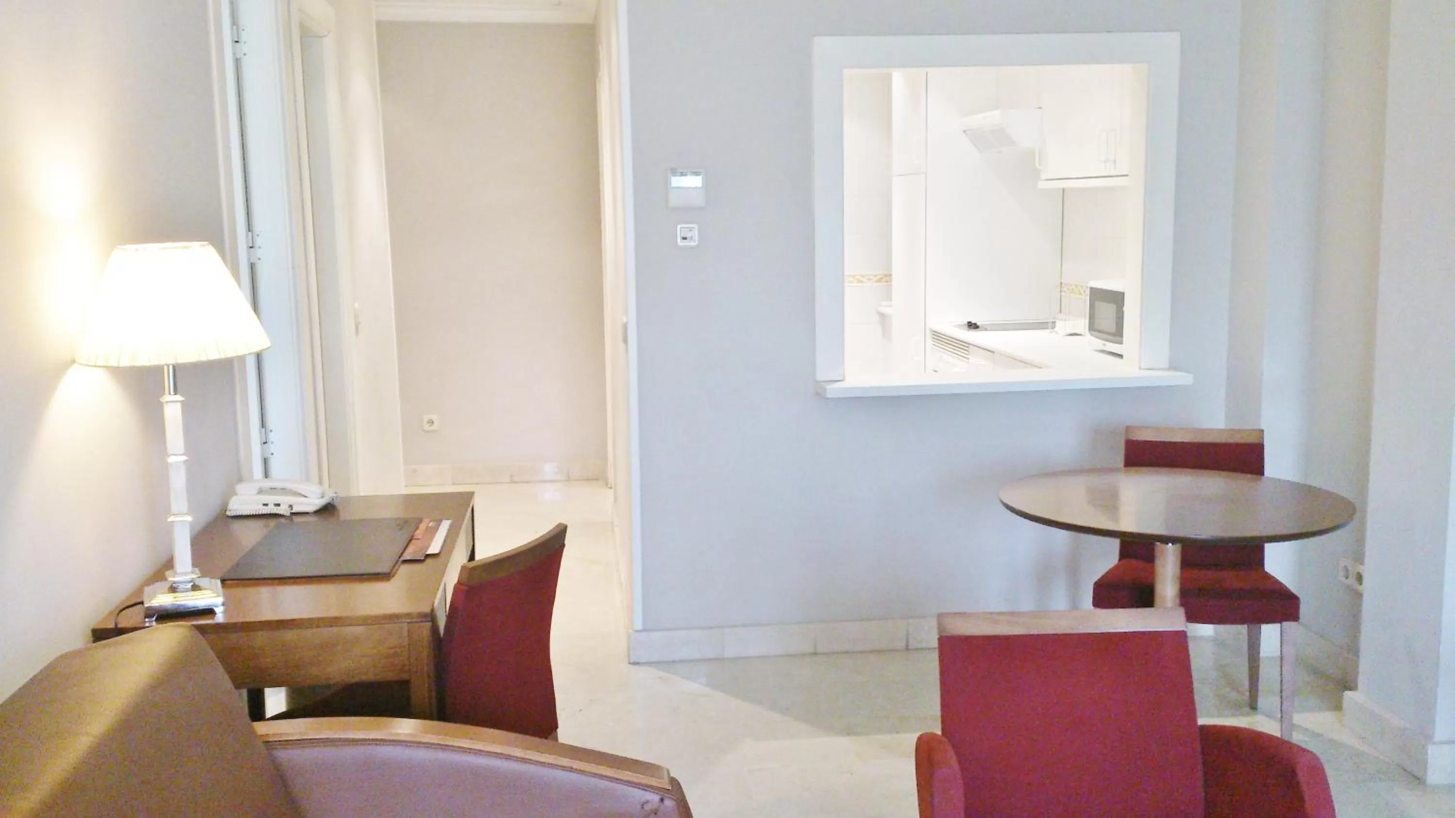 Seating area in Suites Barrio de Salamanca