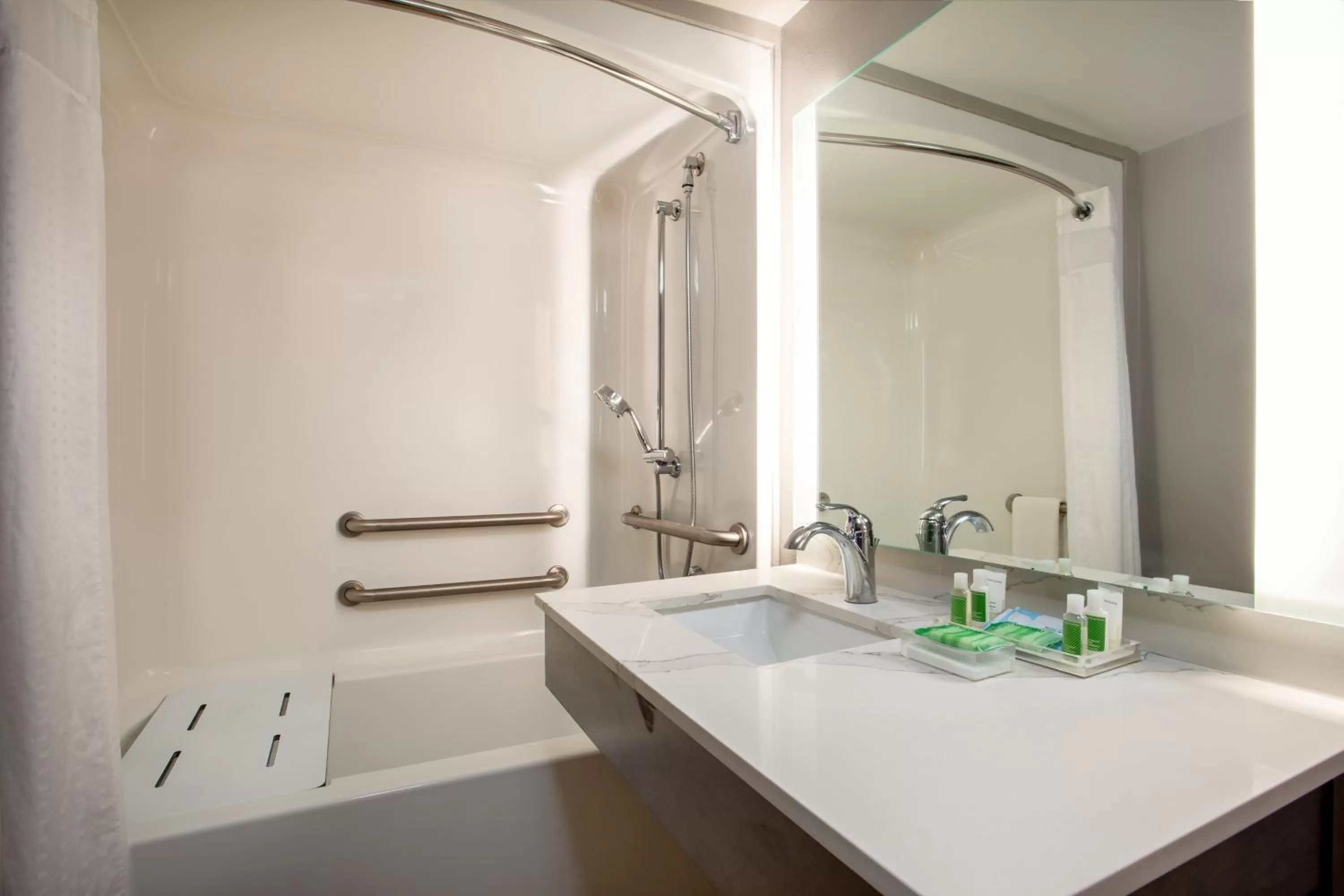 Bathroom in Holiday Inn Valdosta Conference Center by IHG