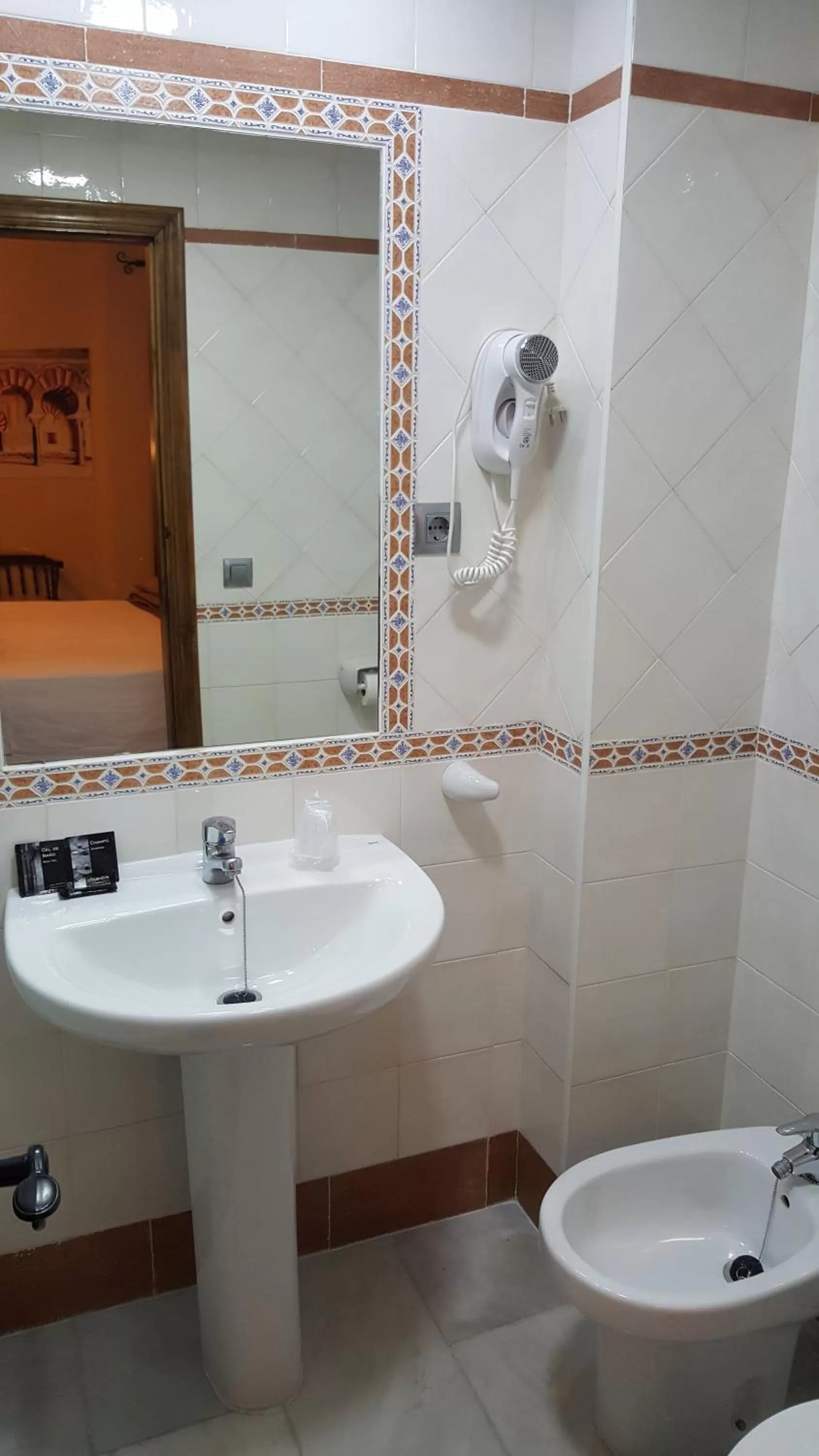 Bathroom in Hotel Casa Museo de la Mezquita