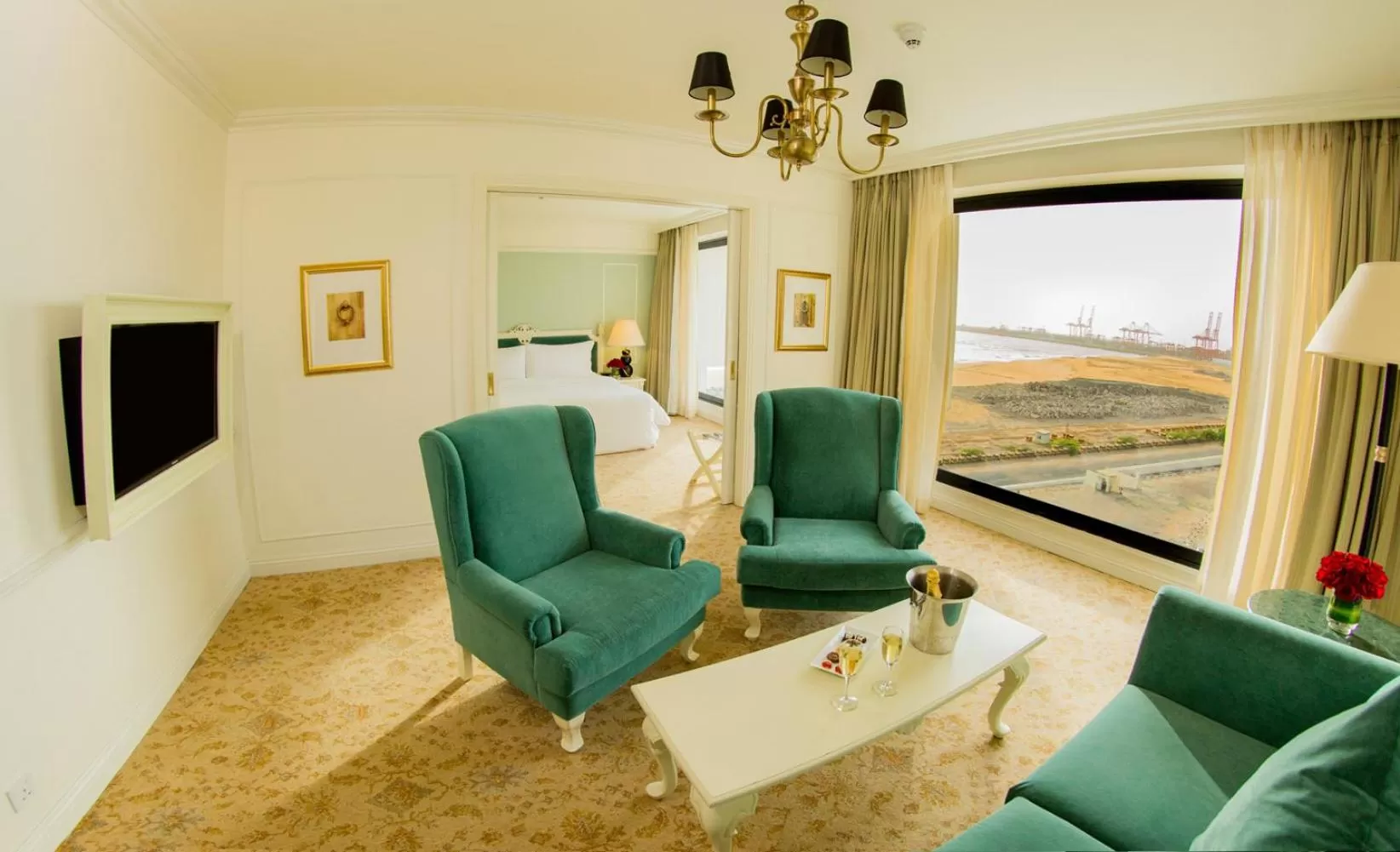 Bedroom in The Kingsbury Colombo