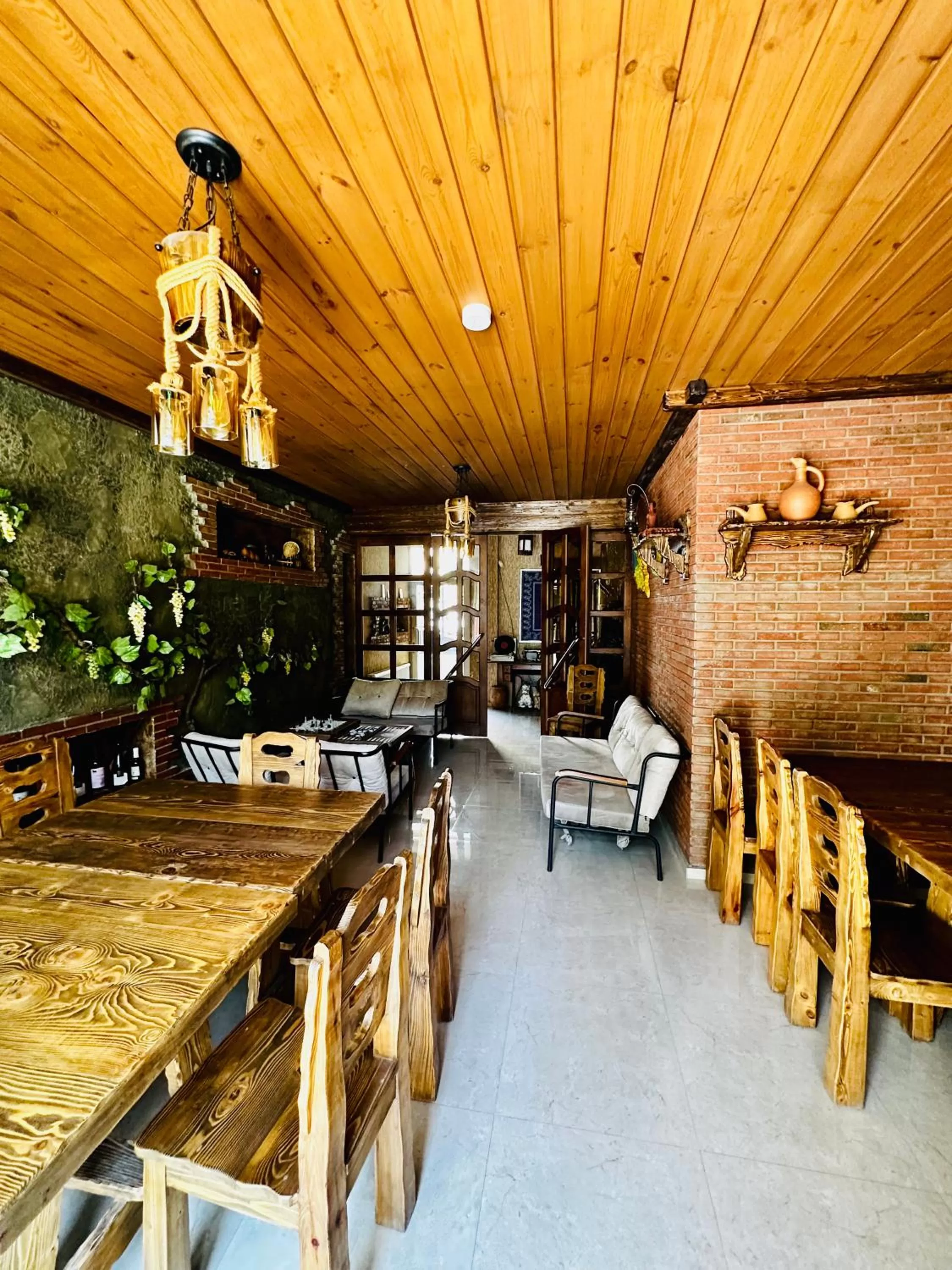 Seating area in Liel