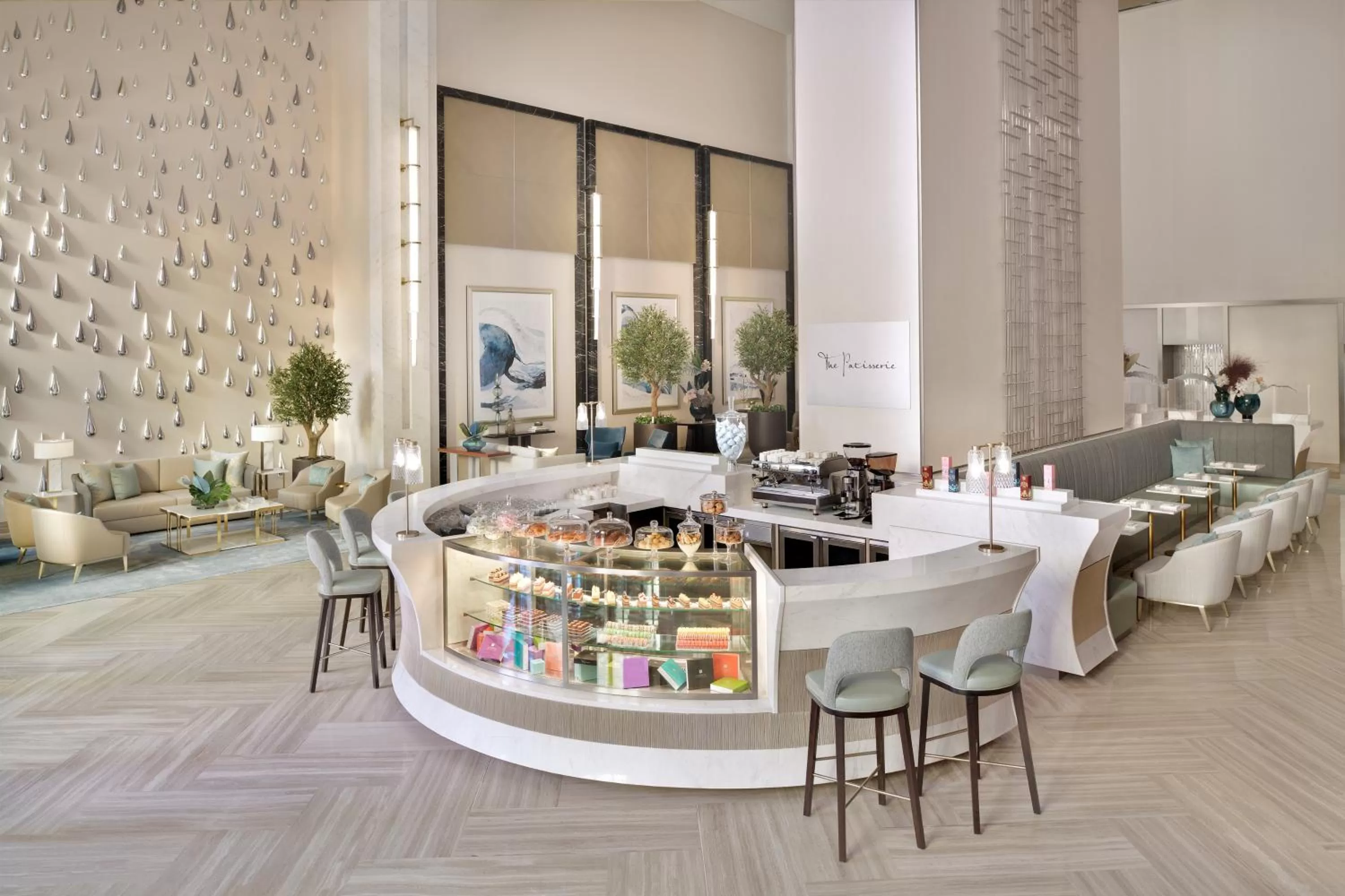 Restaurant/places to eat in Address Dubai Mall