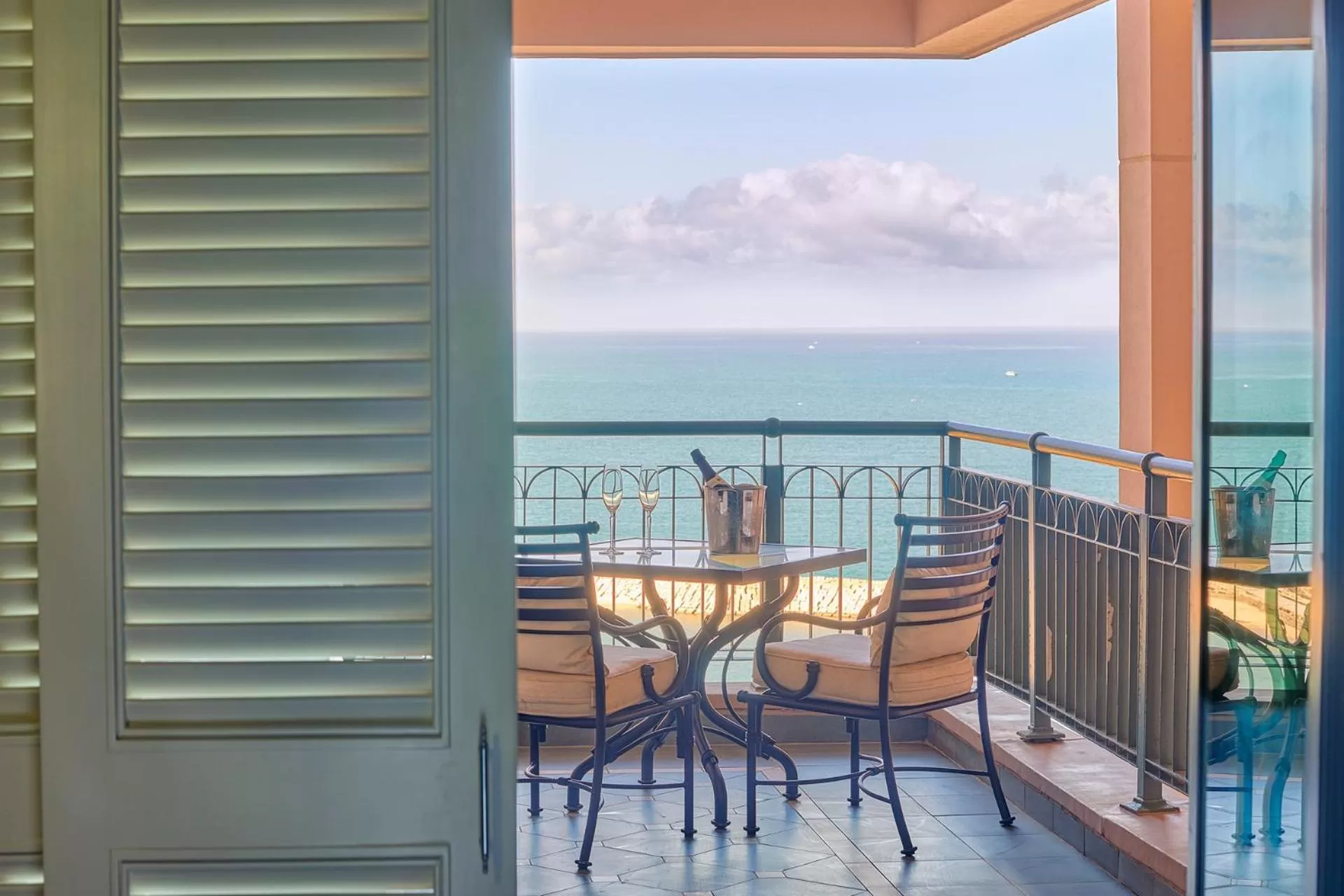 Patio in Four Seasons Hotel Alexandria At San Stefano