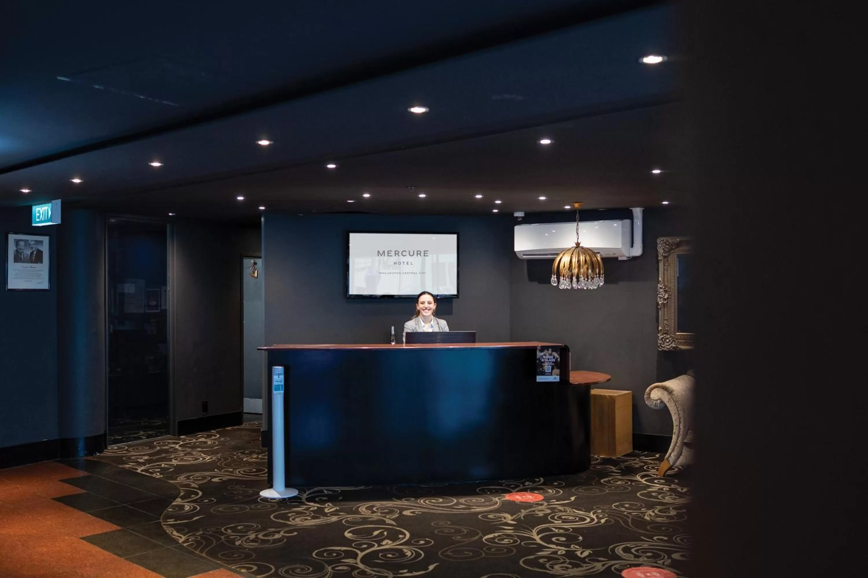 Lobby or reception in Mercure Wellington Central City Hotel and Apartments