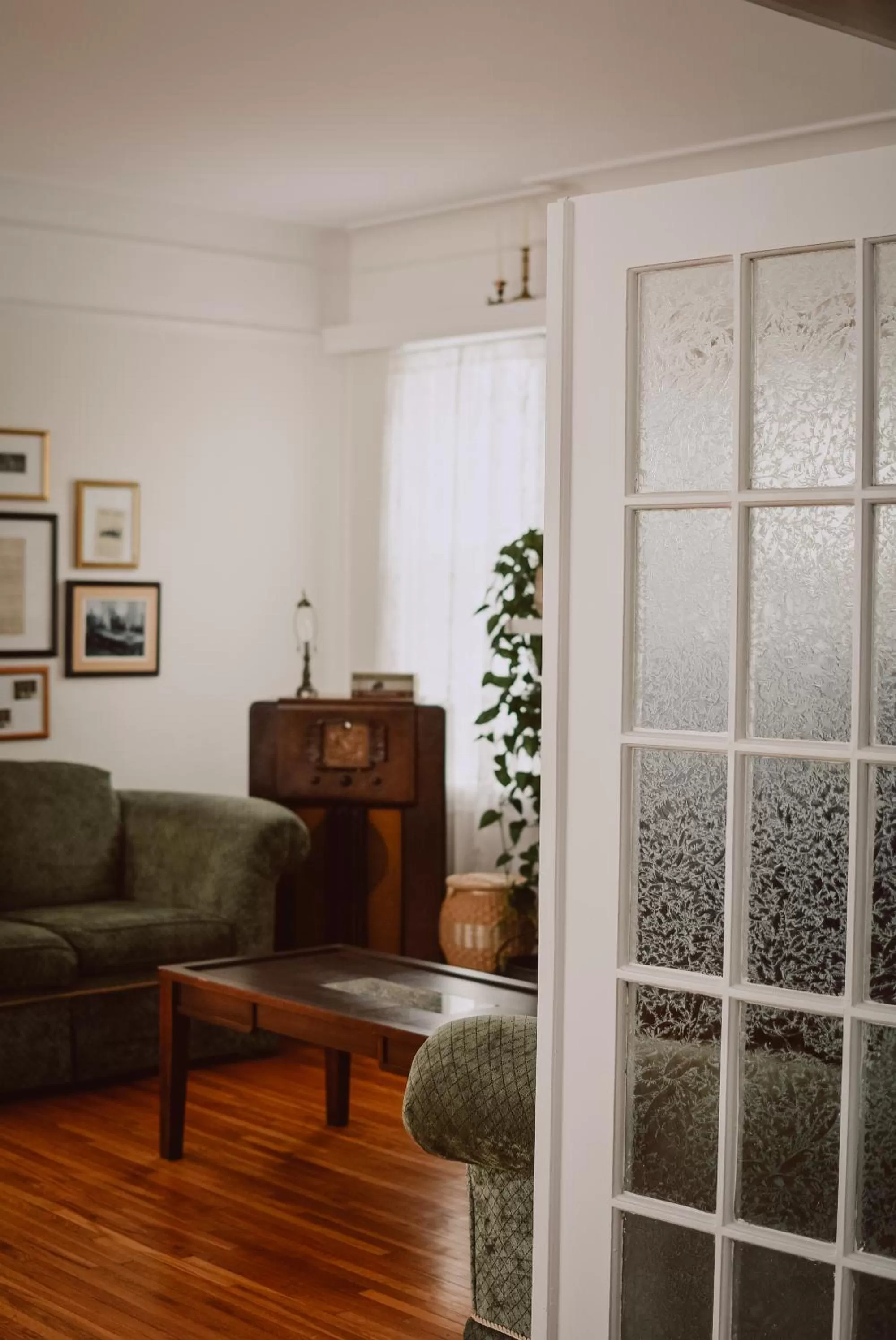 Hill Road Manor Bed & Breakfast