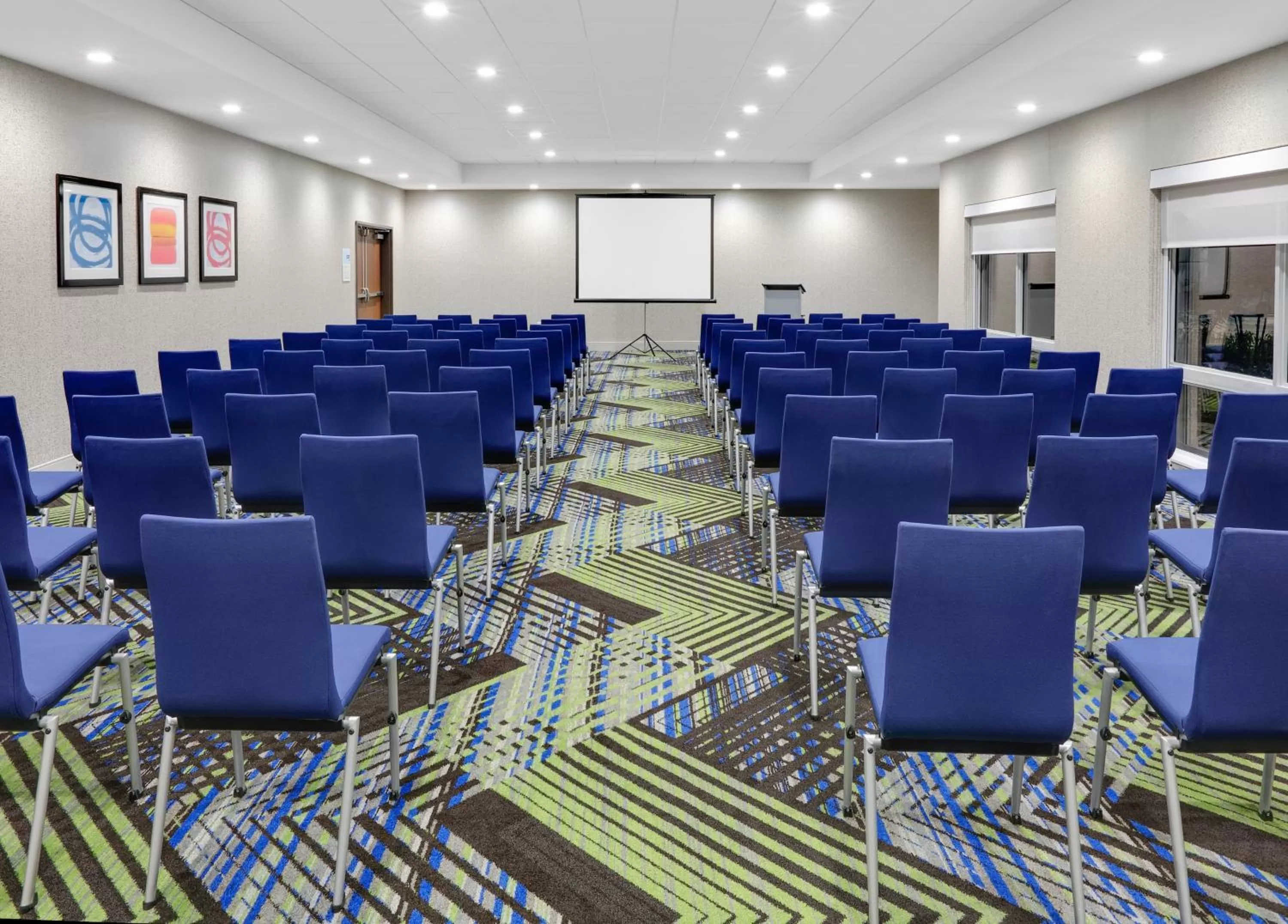 Meeting/conference room in Holiday Inn Express & Suites - Dallas NW HWY - Love Field by IHG