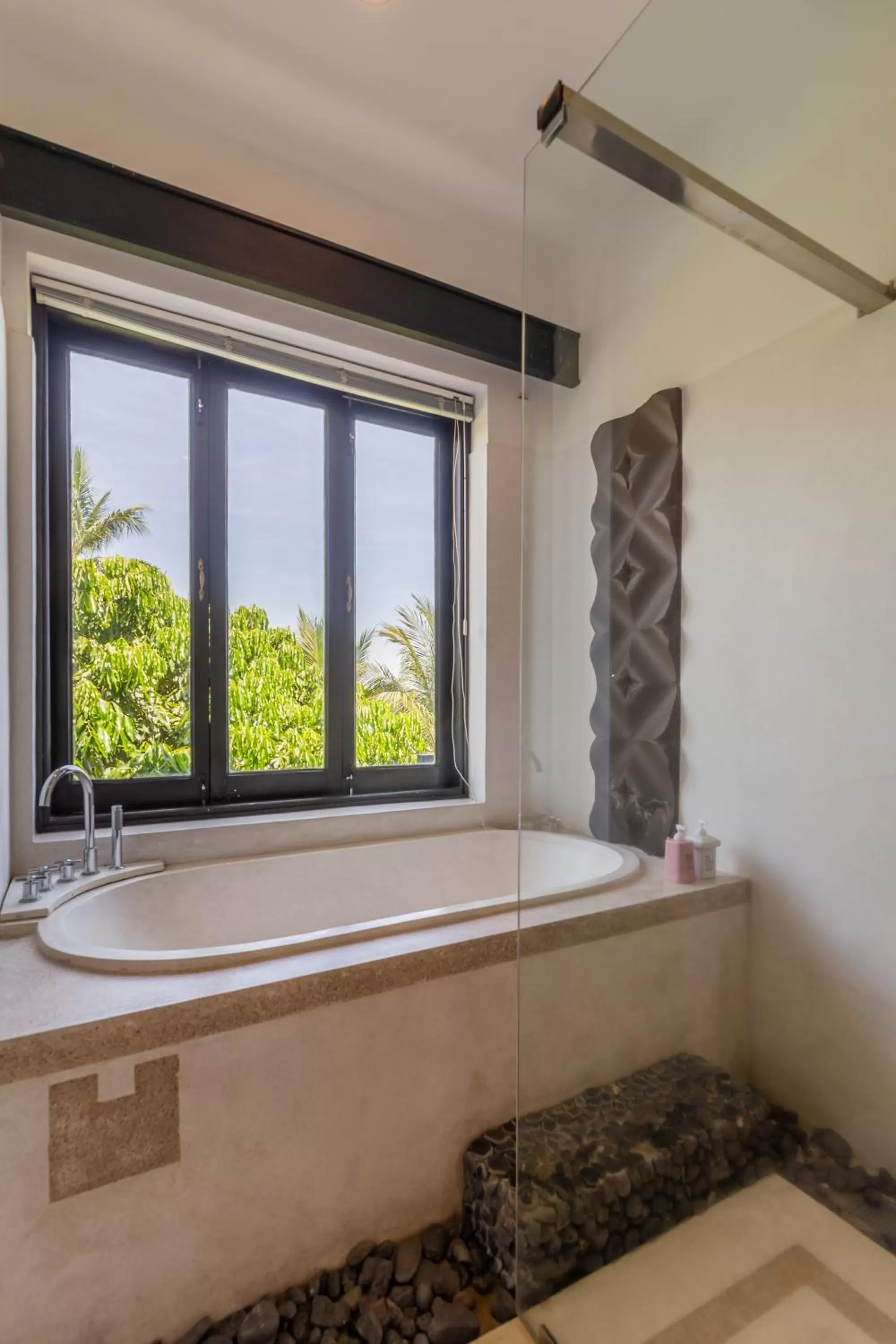 Bathroom in Tra Que Mansion