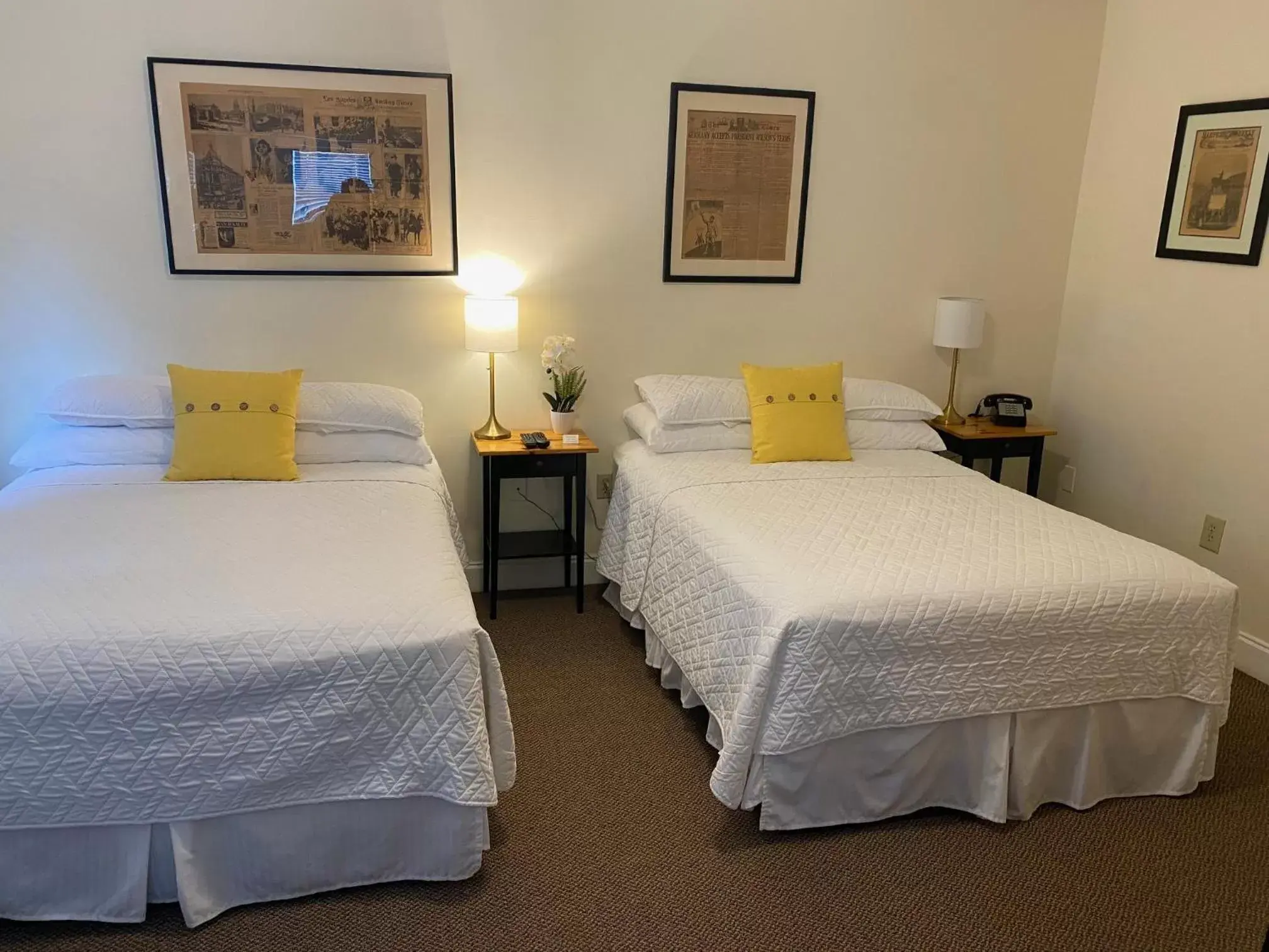 Double Room with Private Bathroom in Hotel Ponce de Leon Double Room with Private Bathroom in Hotel Ponce de Leon