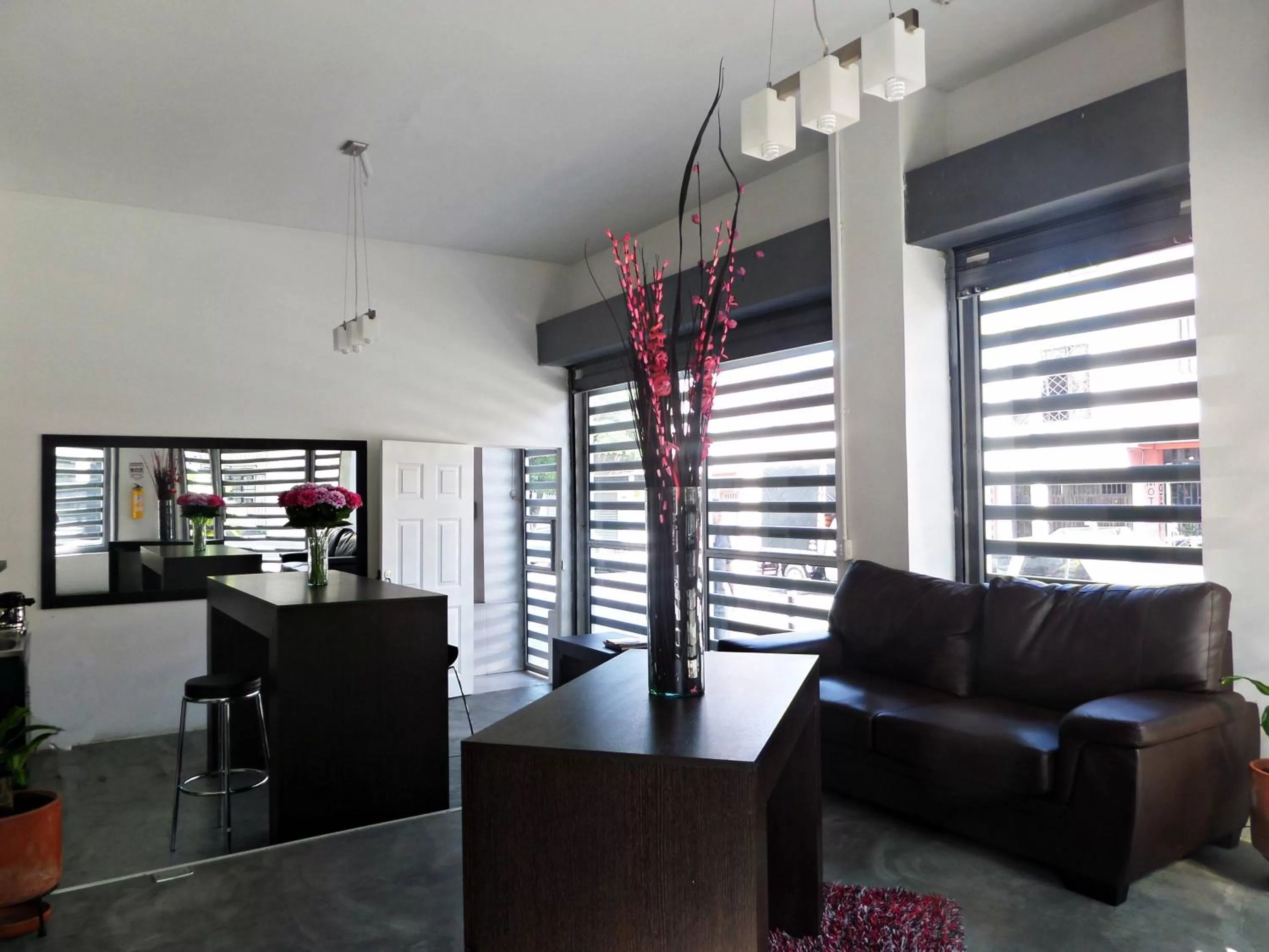 Decorative detail in Apartasuites San Marcos