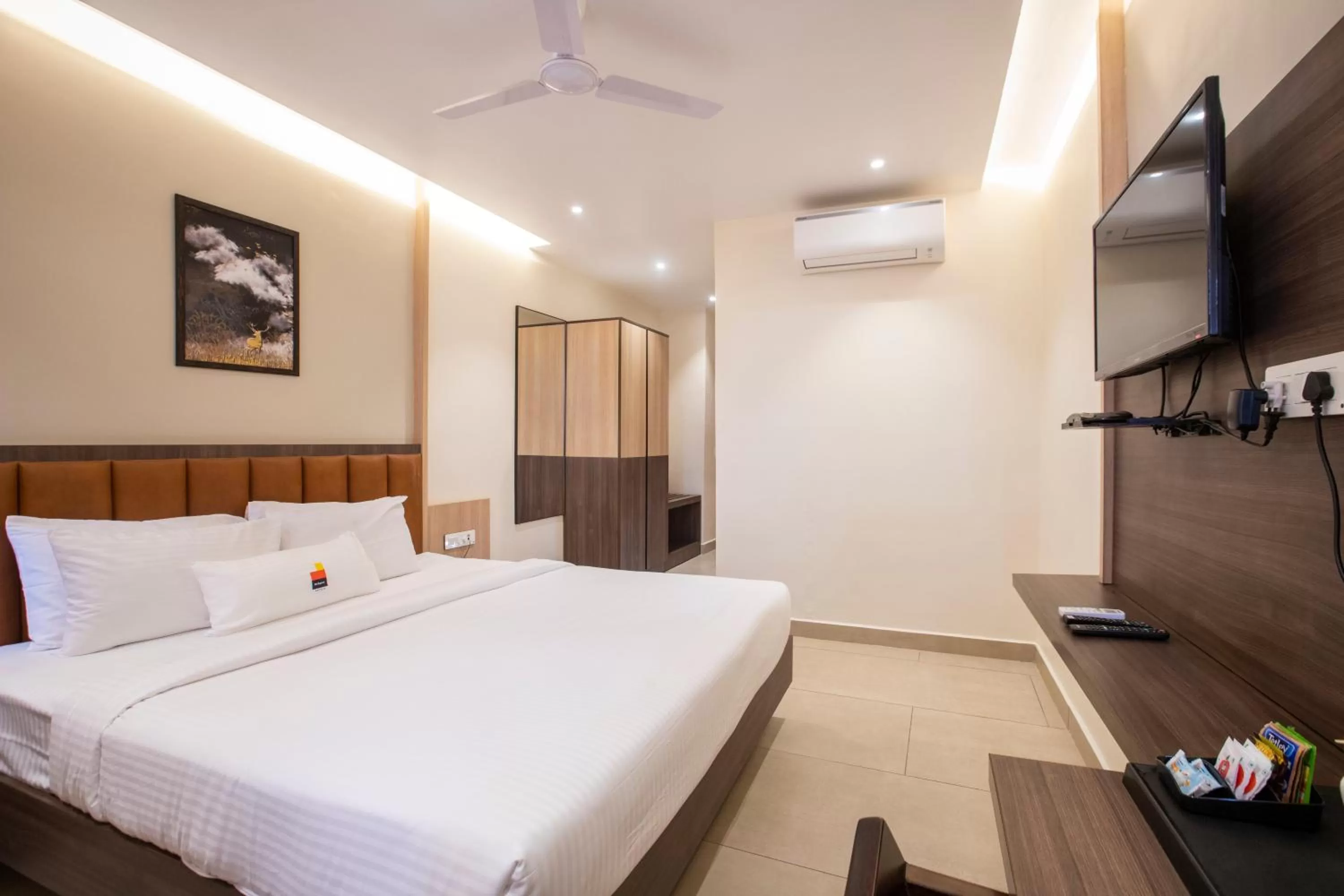 Bed in MySpace Kadison