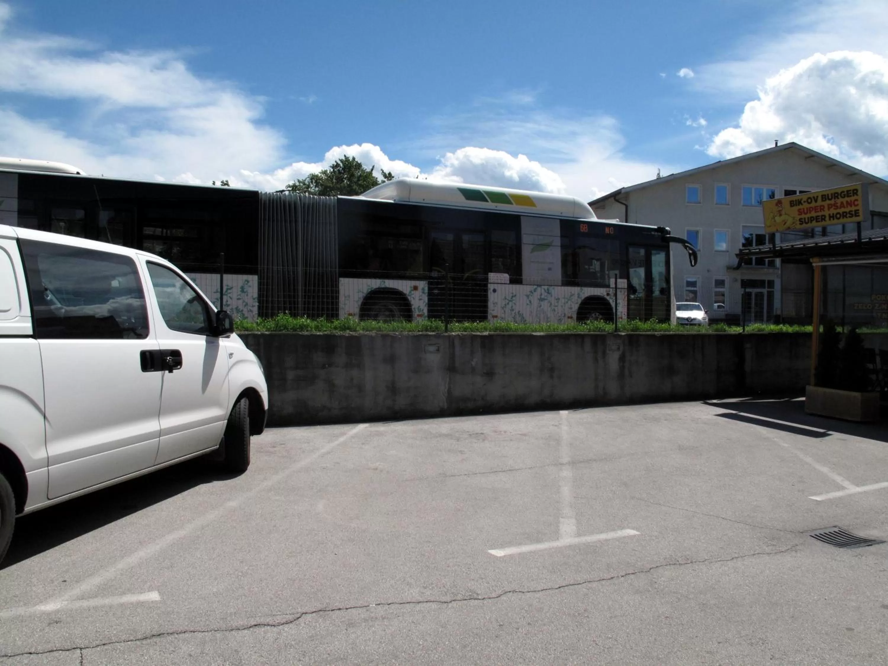 Area and facilities in B&B By The Way